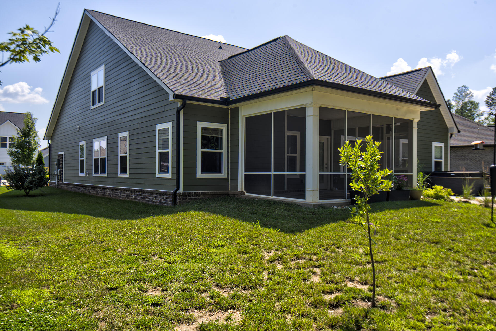 1502 Buttonwood Loop