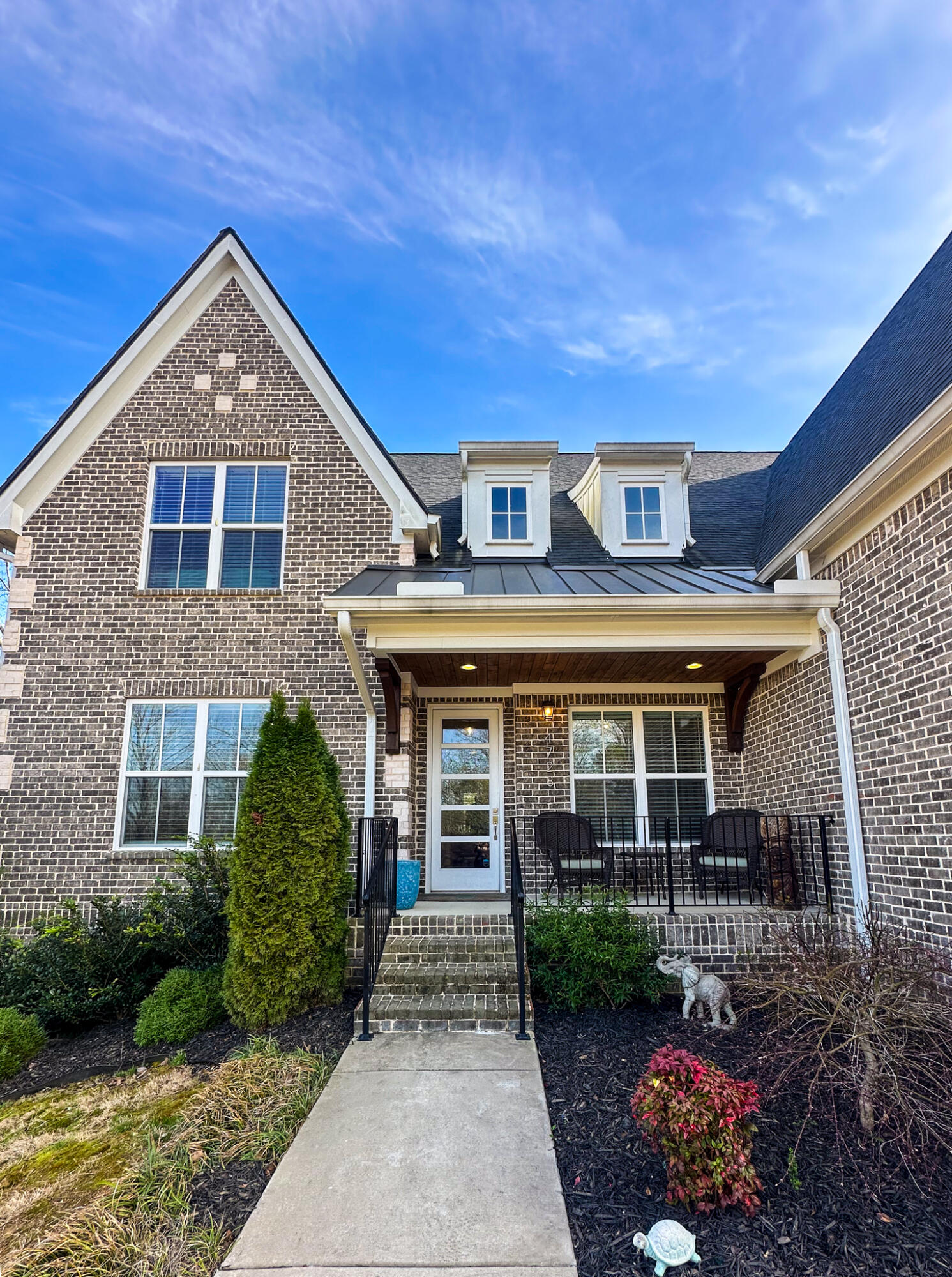 4728 Sussex Lane