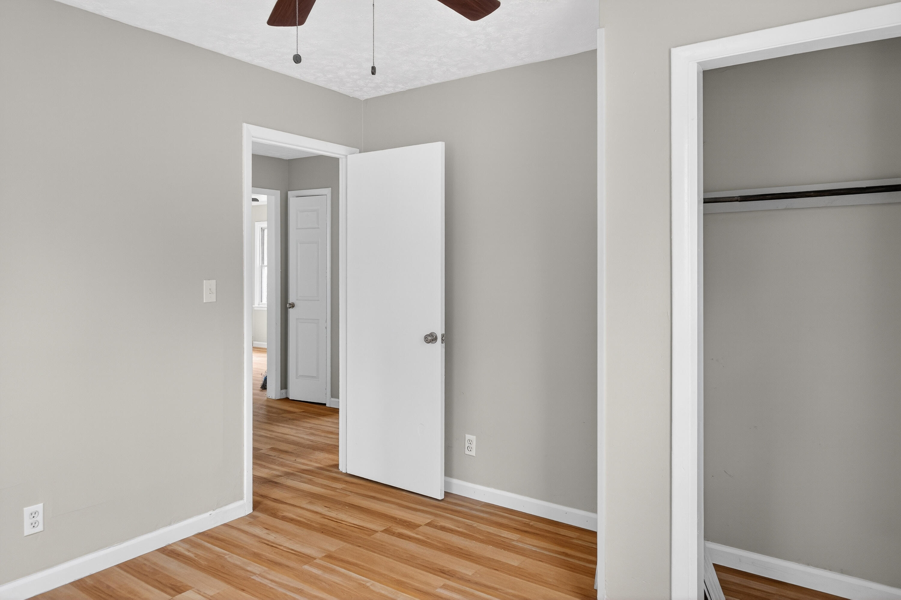529 E 52nd Street
