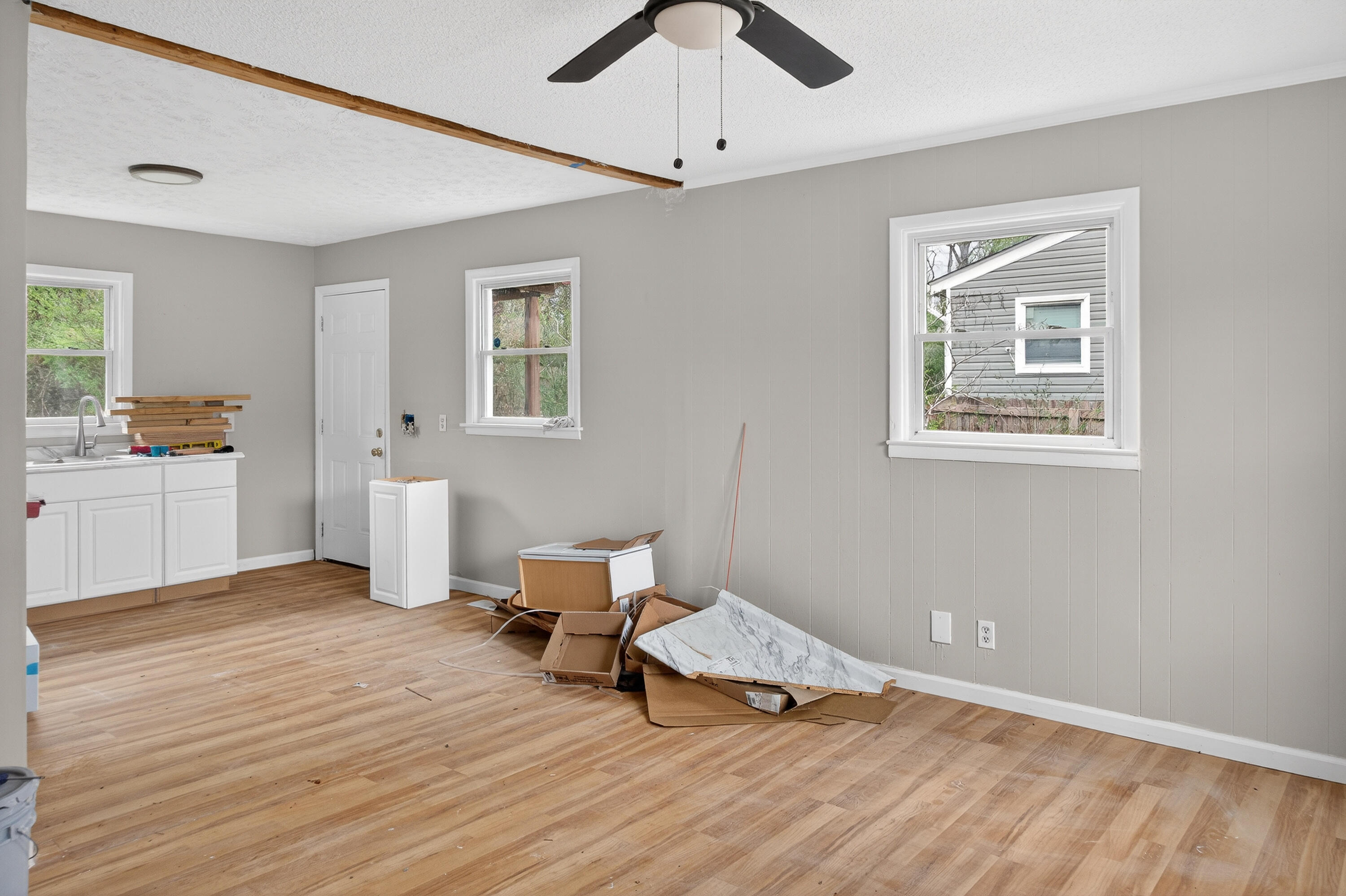 529 E 52nd Street