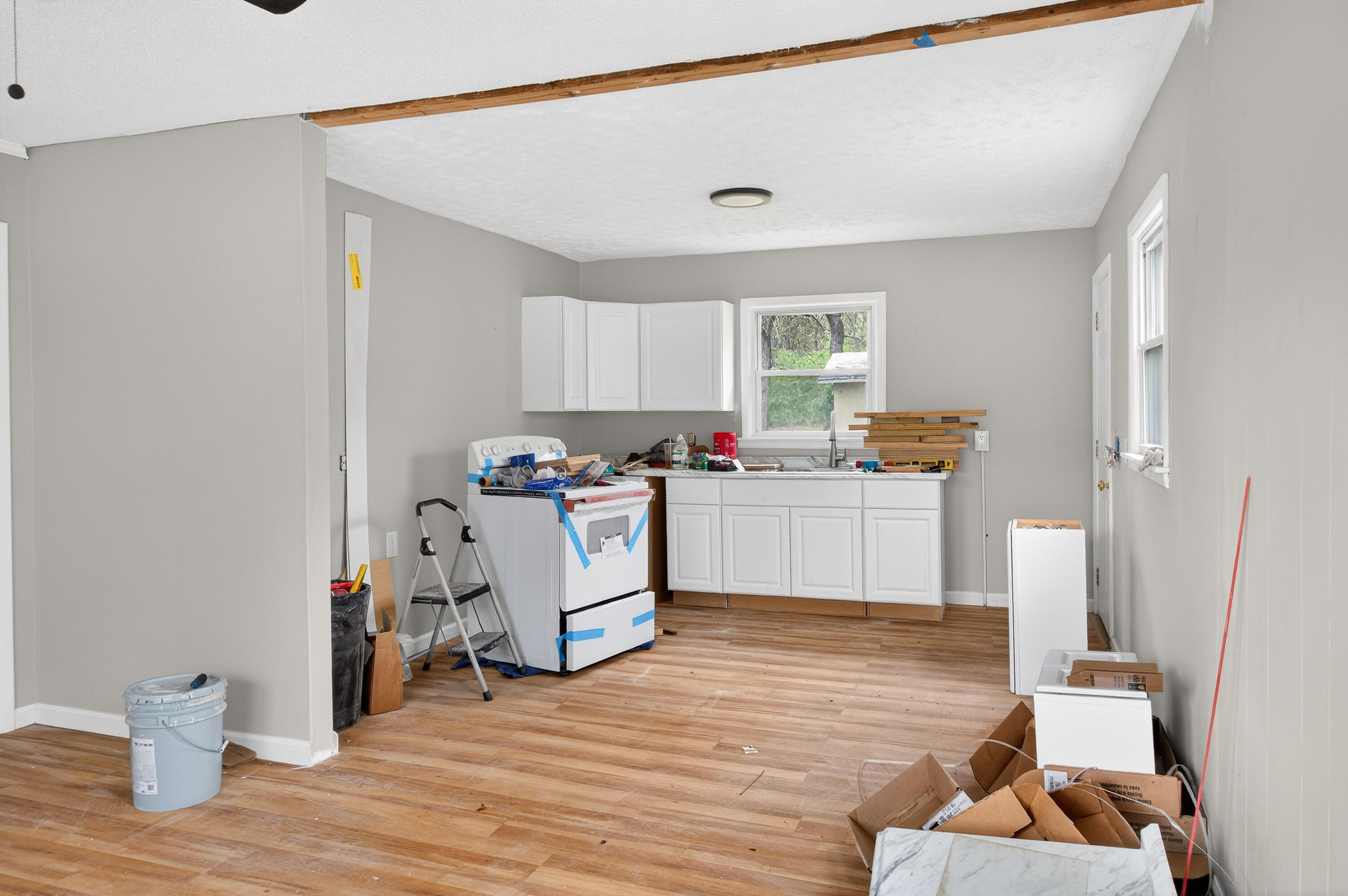 529 E 52nd Street