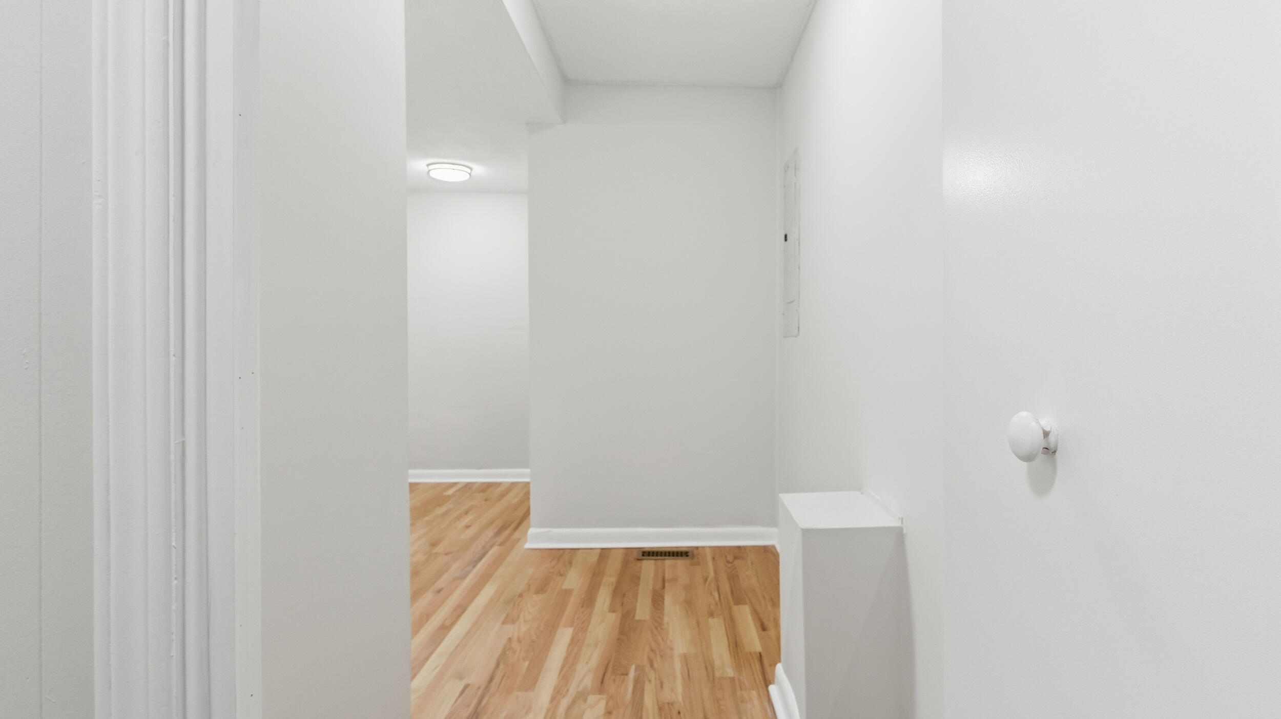 4305 Oakland Terrace