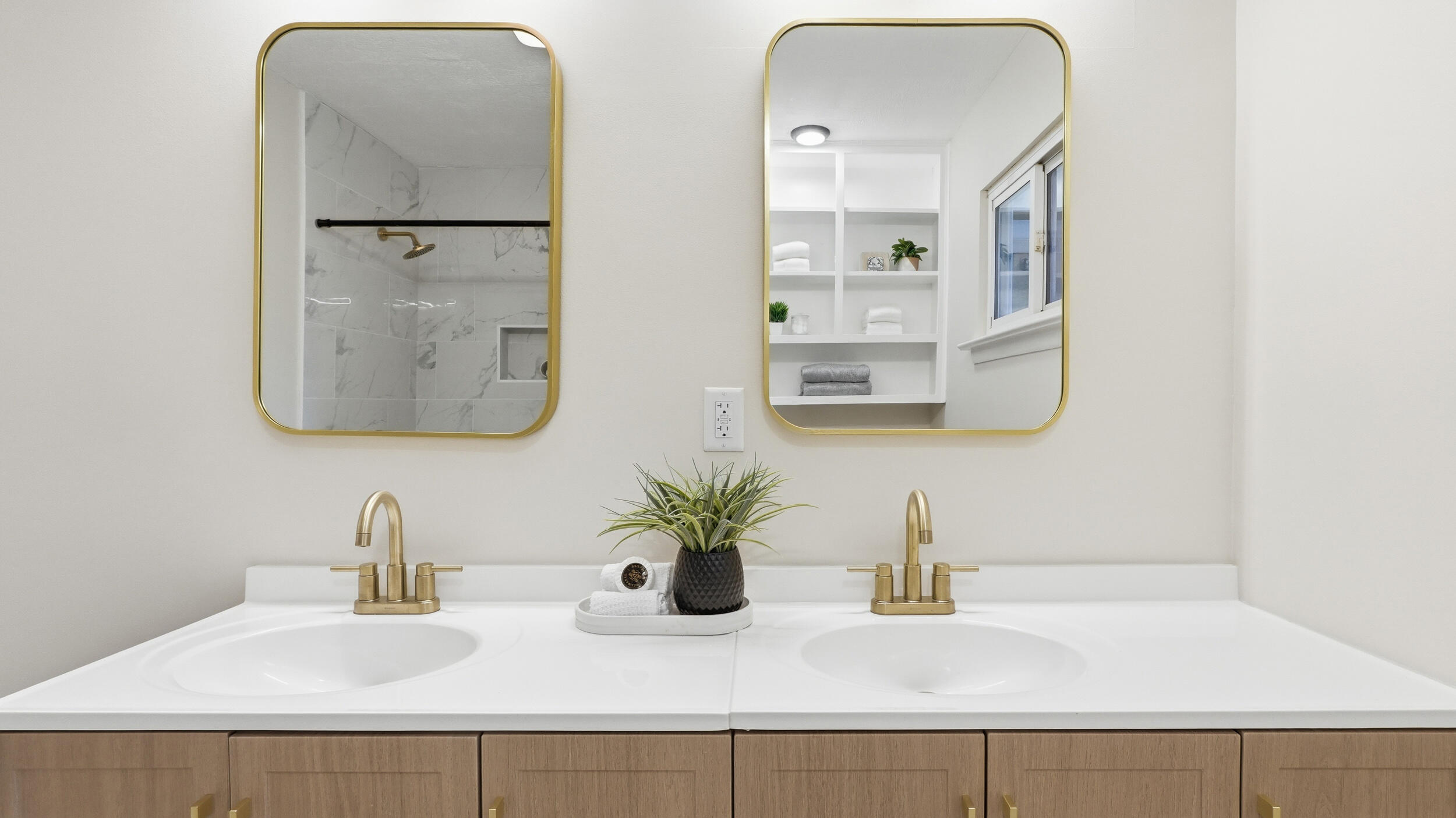 4305 Oakland Terrace