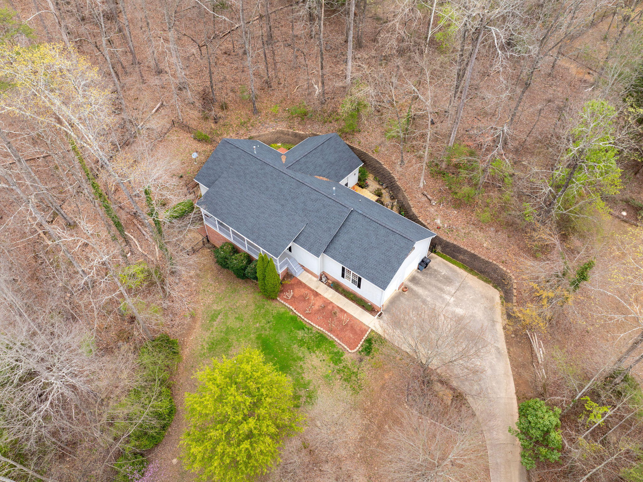 9711 Imperial Drive
