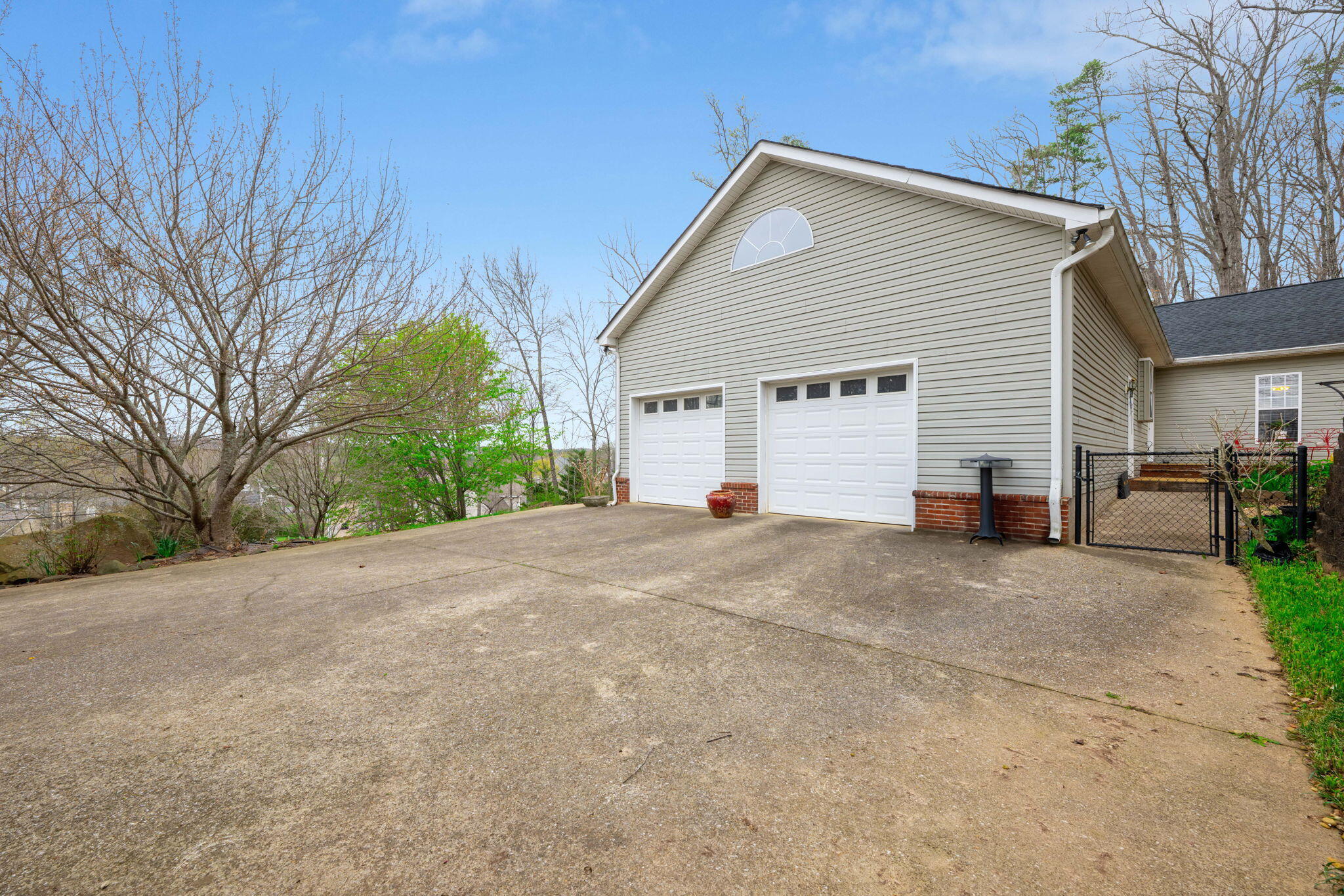 9711 Imperial Drive