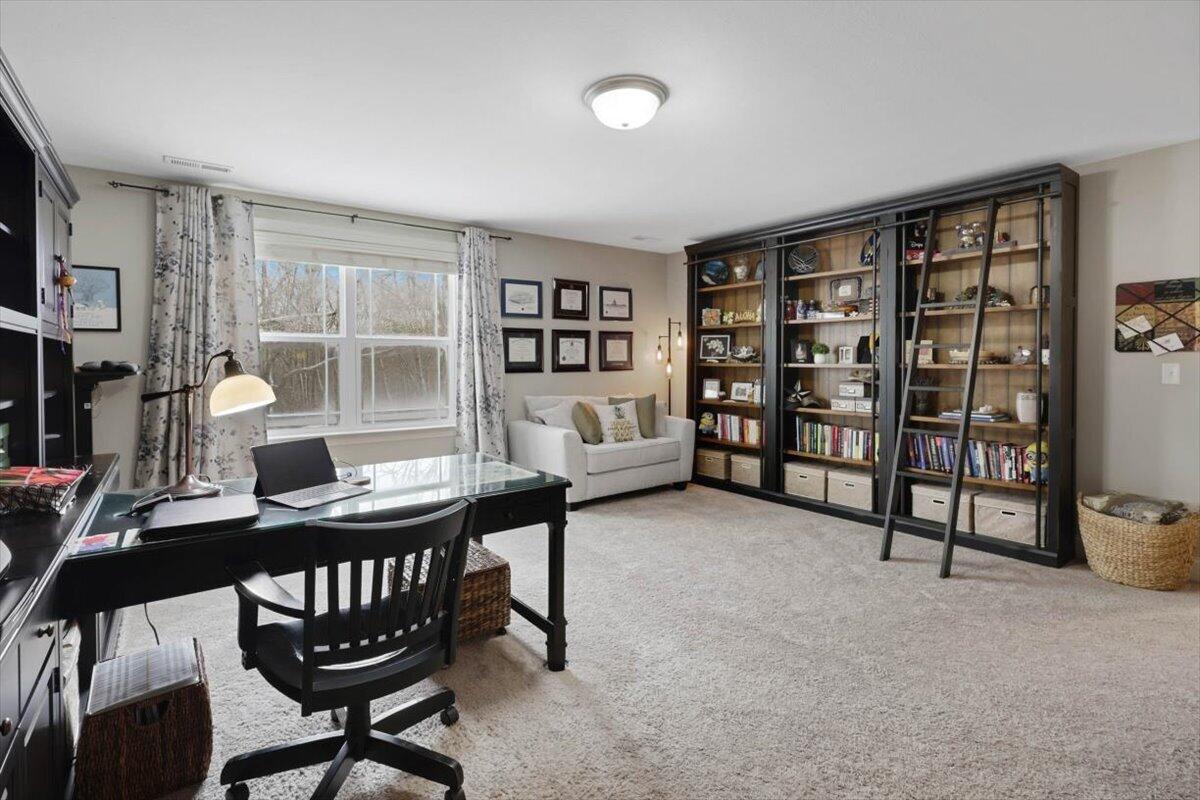 7378 Chimney Rock Trail