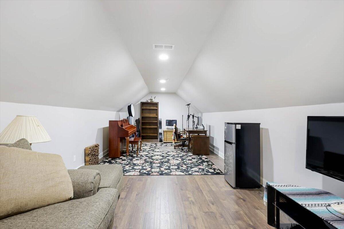 7378 Chimney Rock Trail
