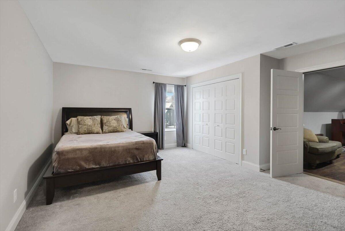 7378 Chimney Rock Trail