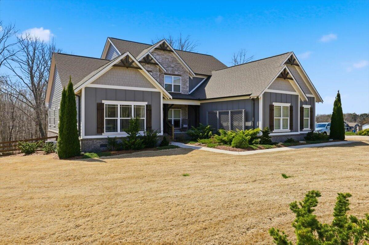 7378 Chimney Rock Trail