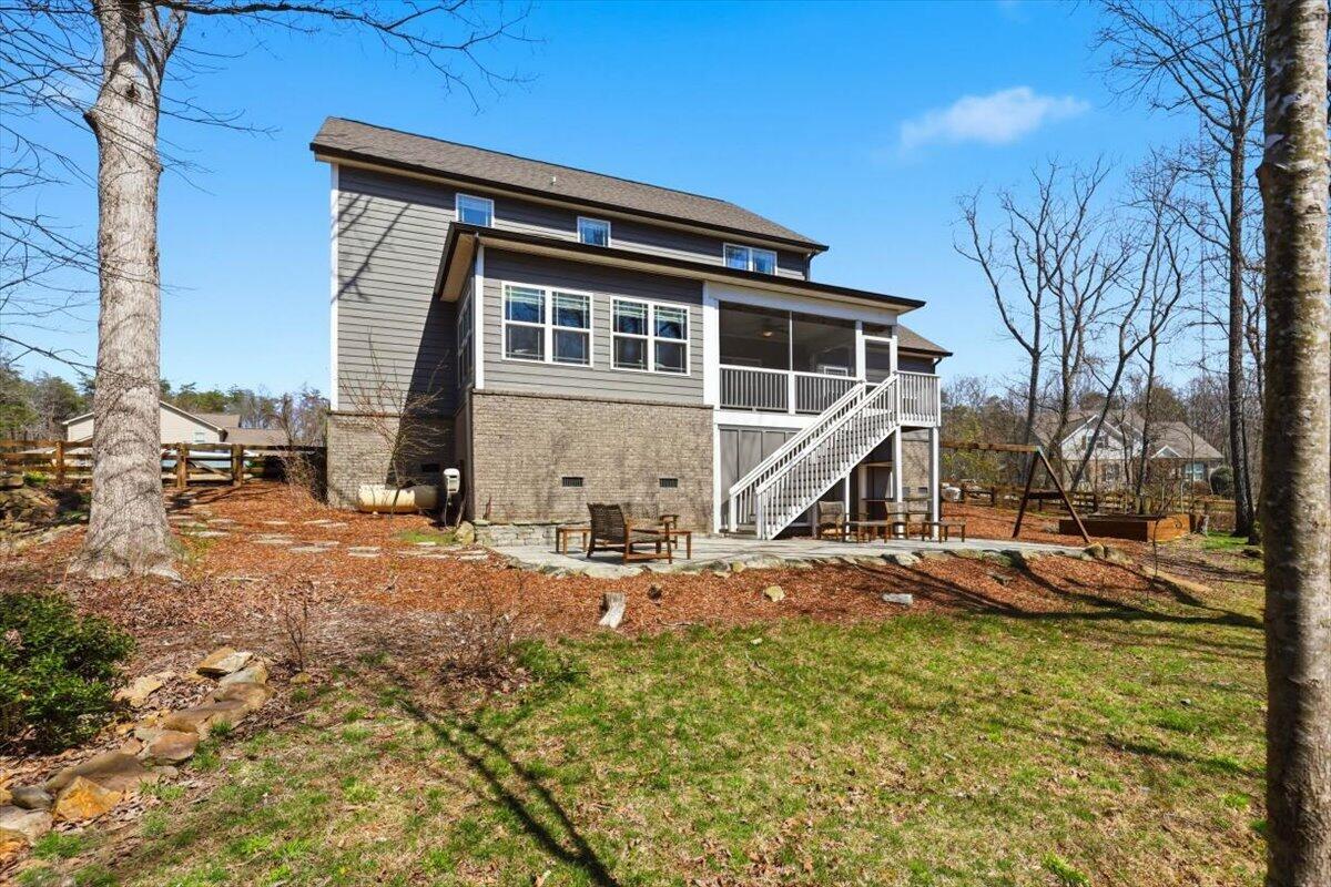 7378 Chimney Rock Trail