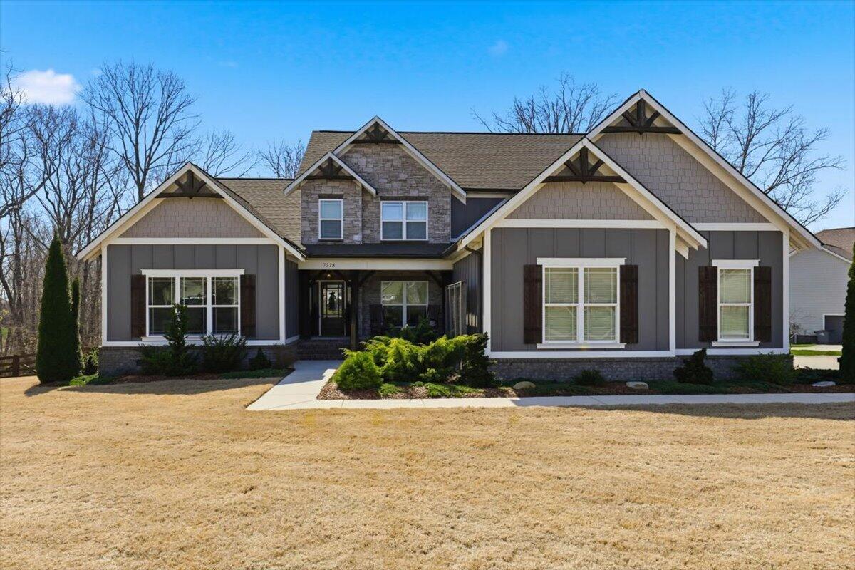 7378 Chimney Rock Trail
