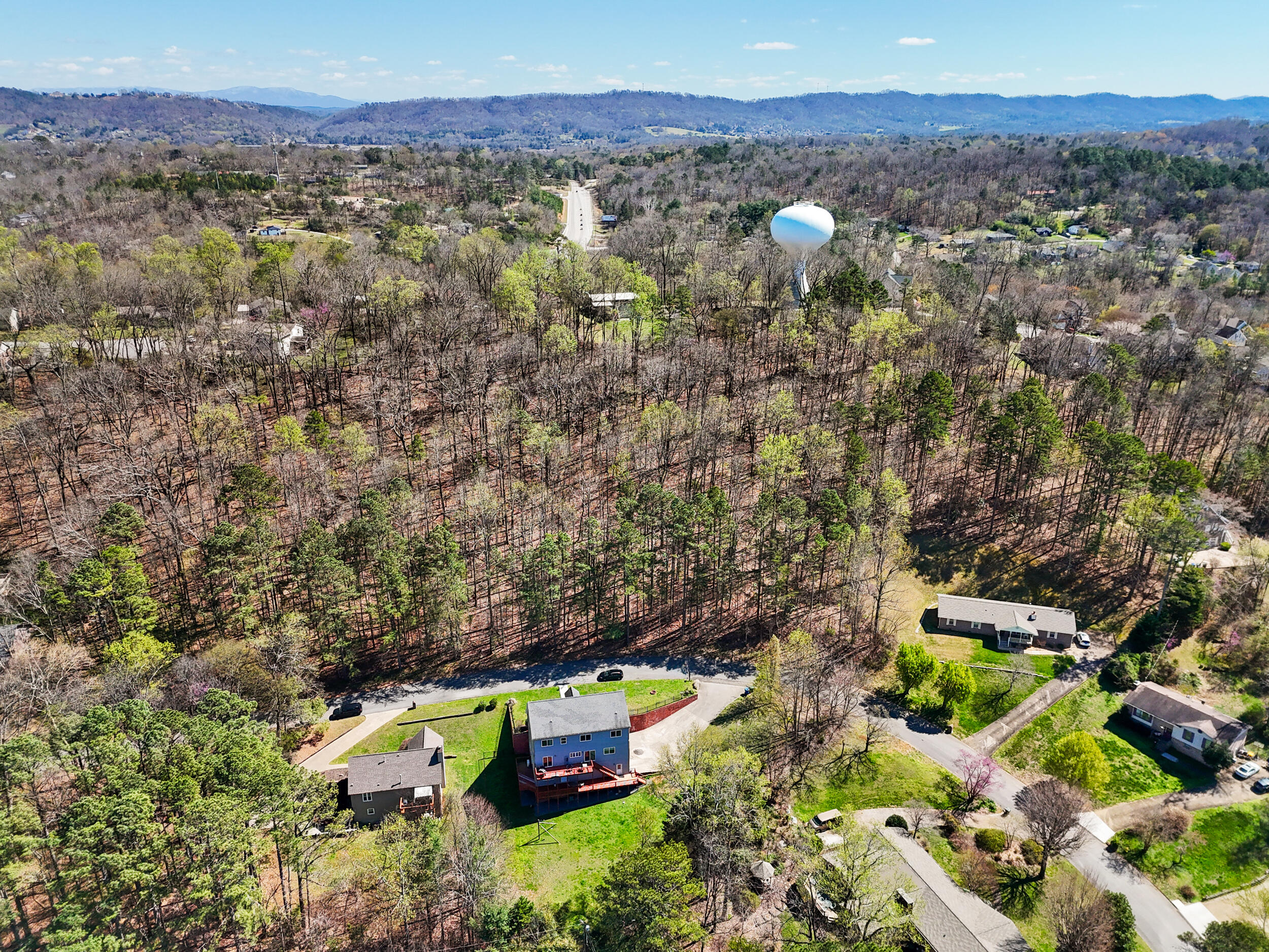 1718 Spring View Lane