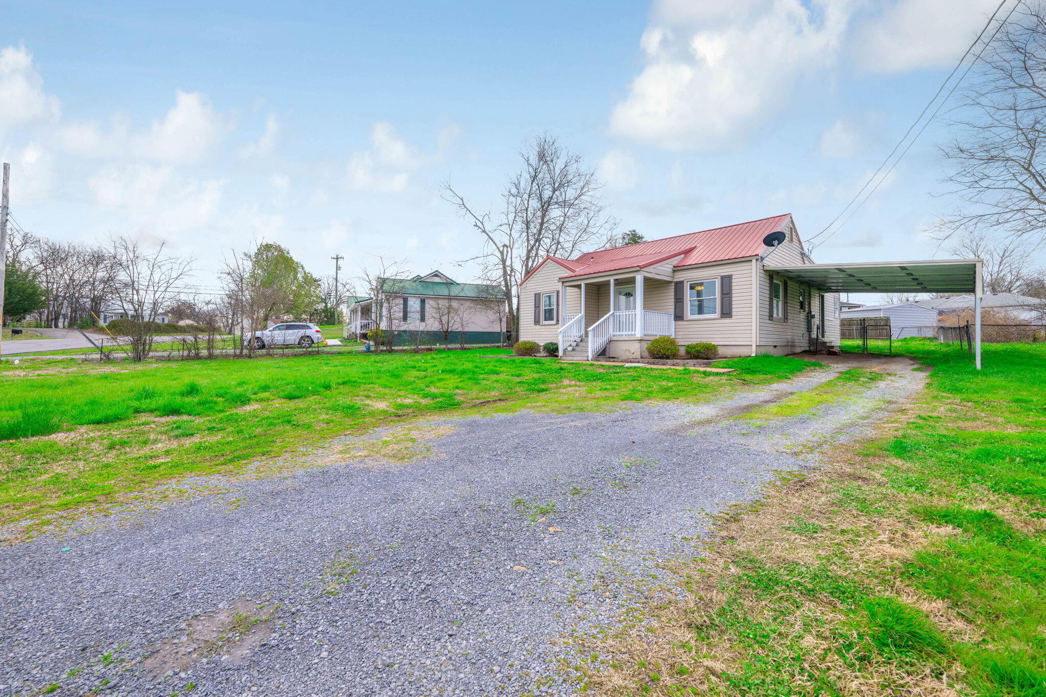 312 Forrest Road