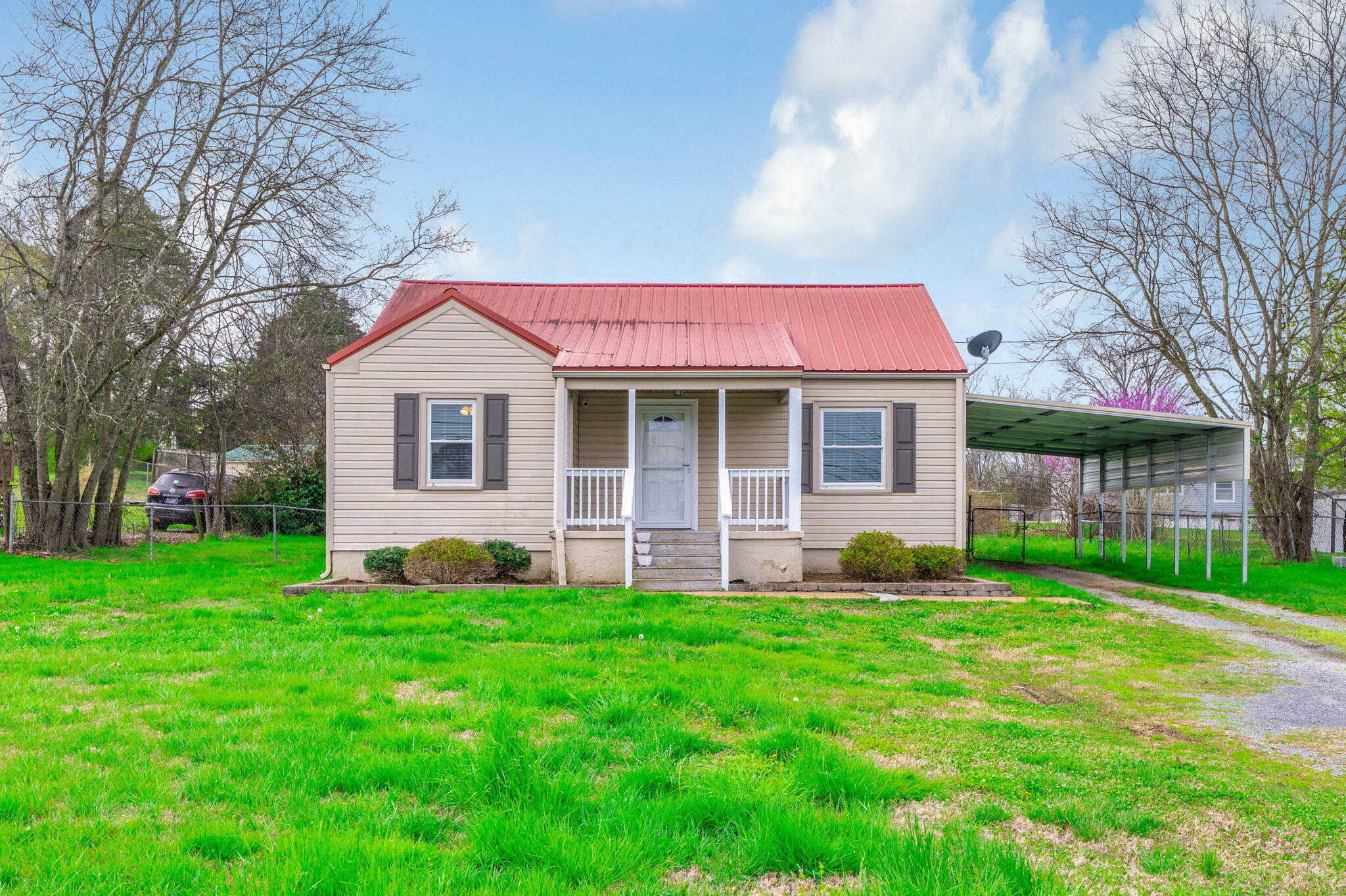 312 Forrest Road