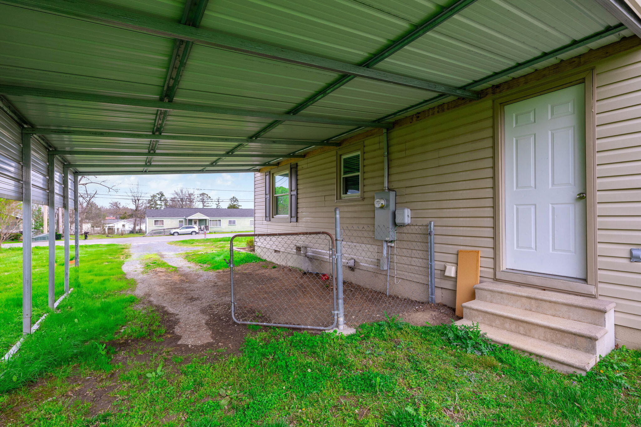 312 Forrest Road