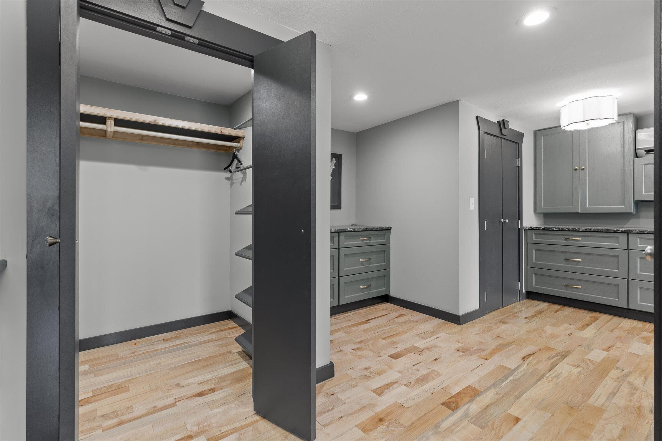 6422 Ware Branch Cove Drive