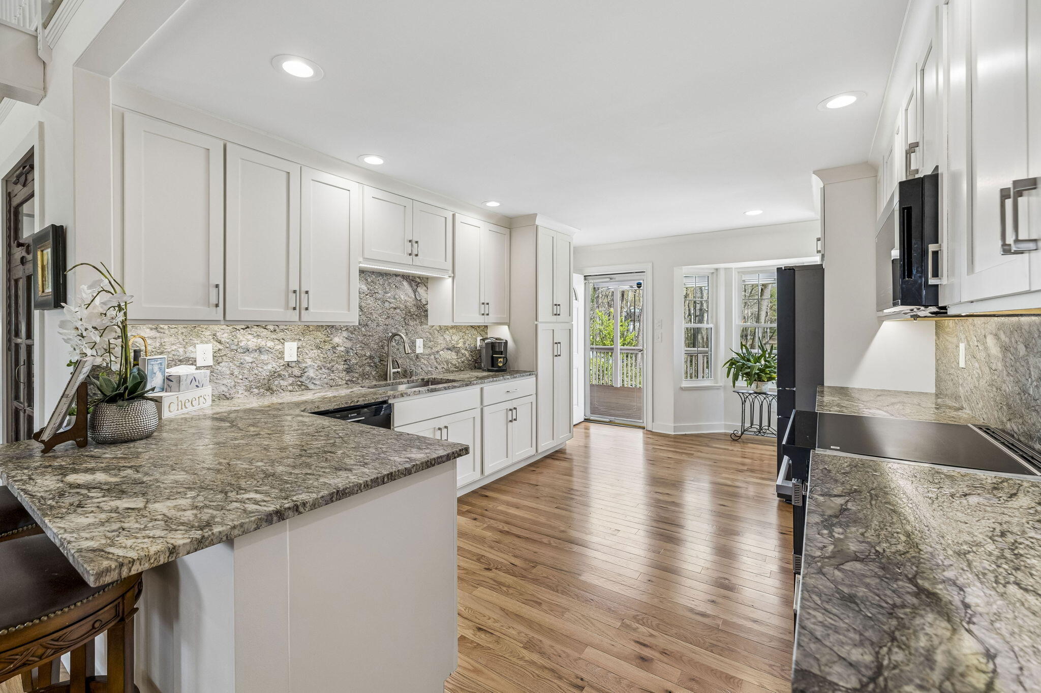 9306 W Ridge Trail Road