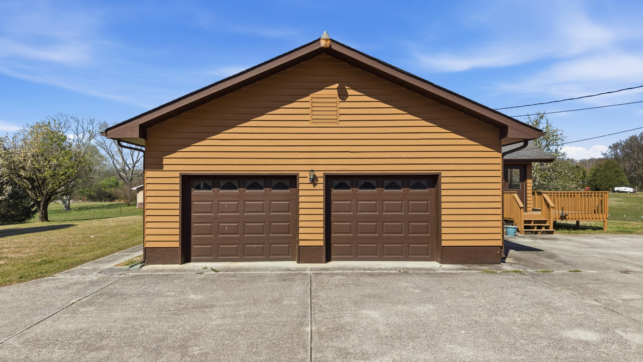 7931 Short Tail Springs Road