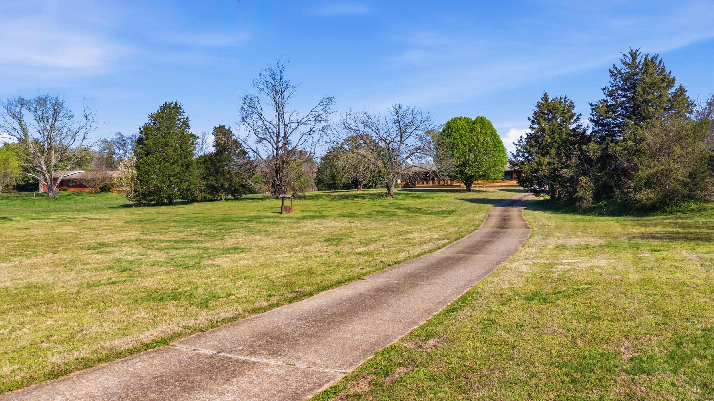 7931 Short Tail Springs Road