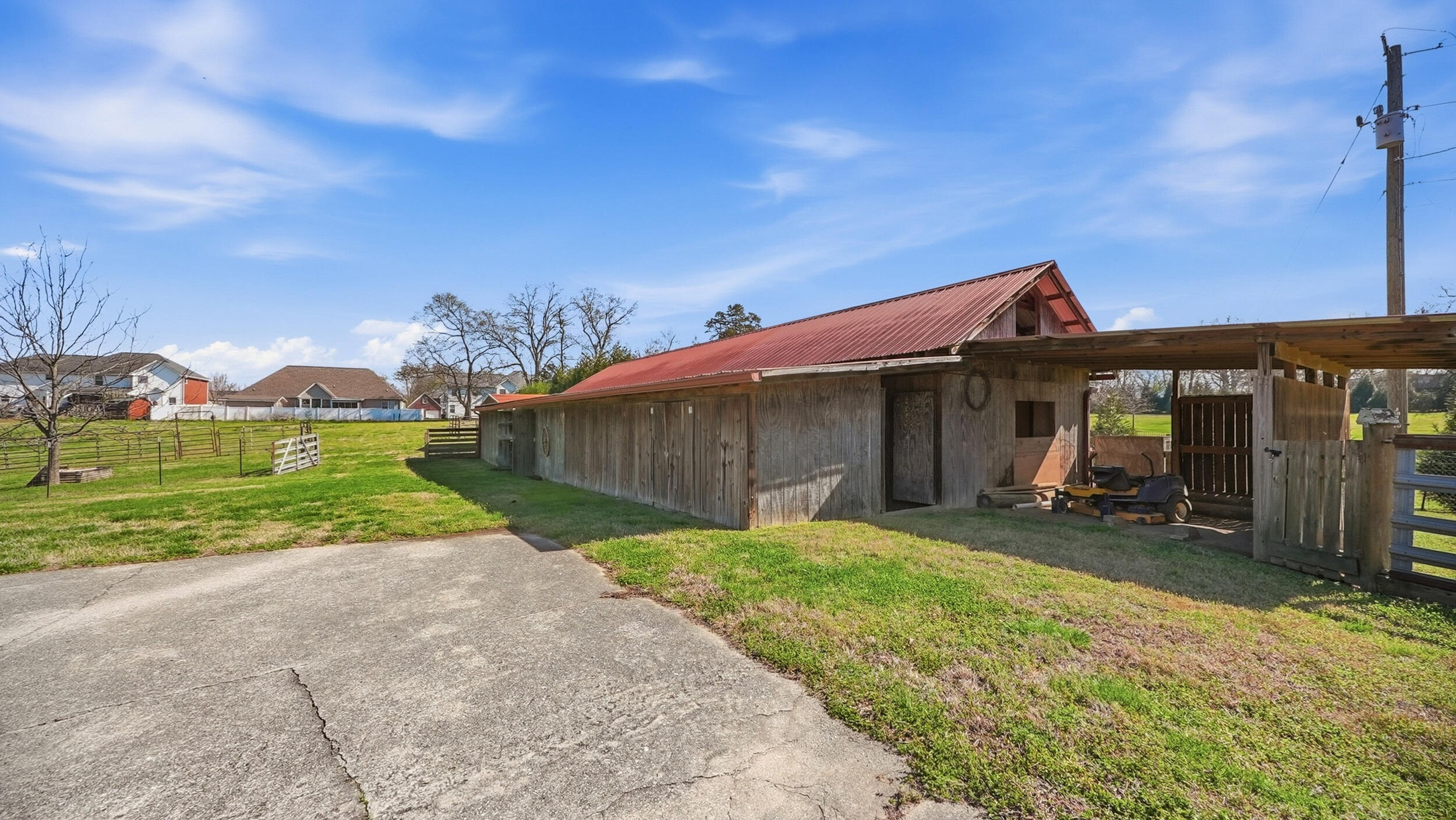 7931 Short Tail Springs Road
