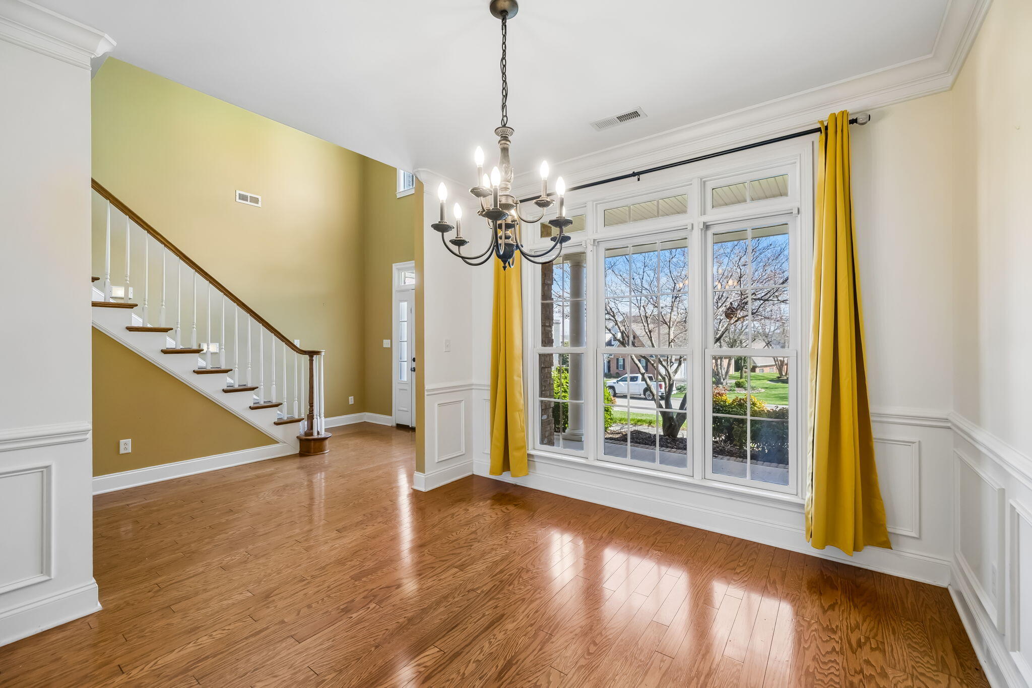 10421 Laurel Pointe Lane