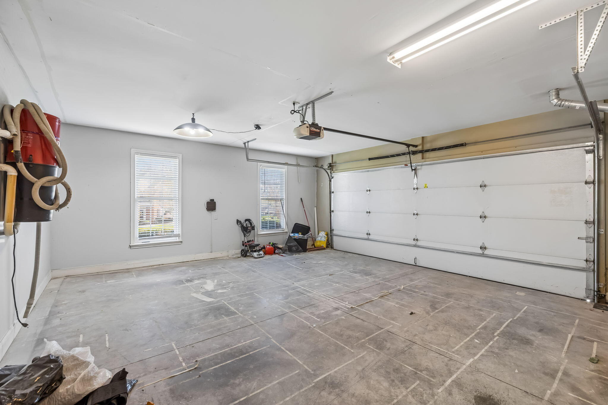 10421 Laurel Pointe Lane