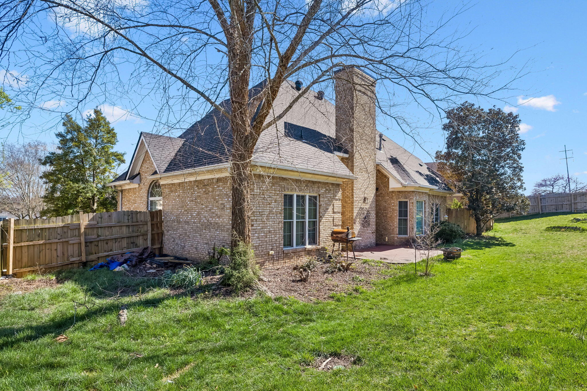 10421 Laurel Pointe Lane