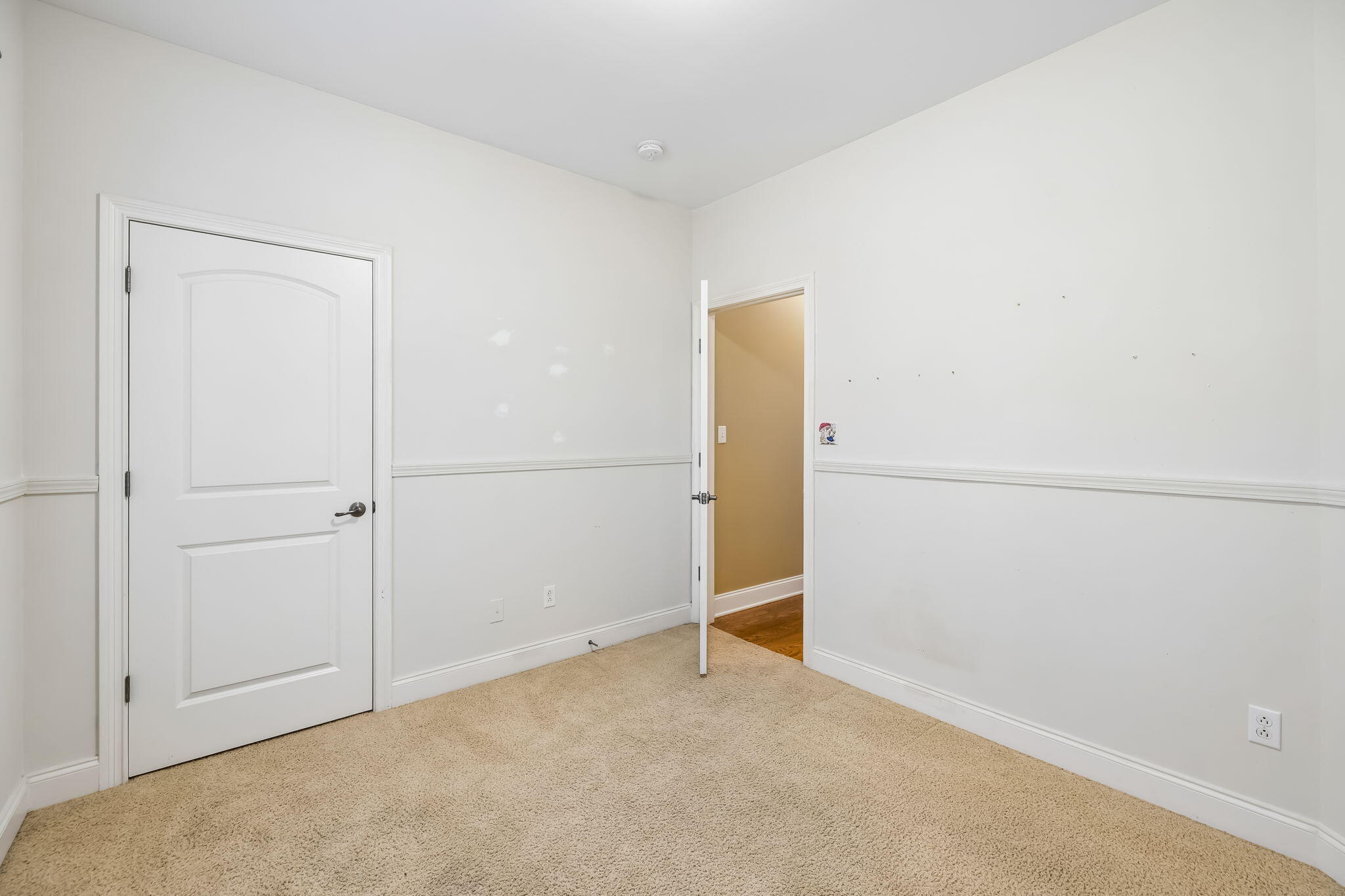 10421 Laurel Pointe Lane