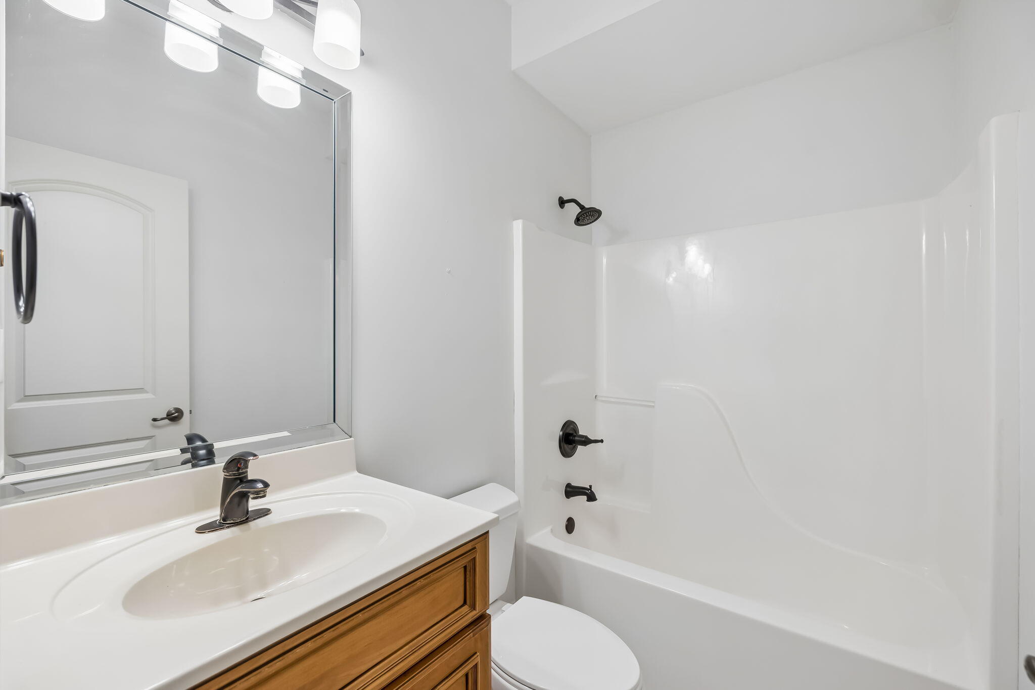 10421 Laurel Pointe Lane