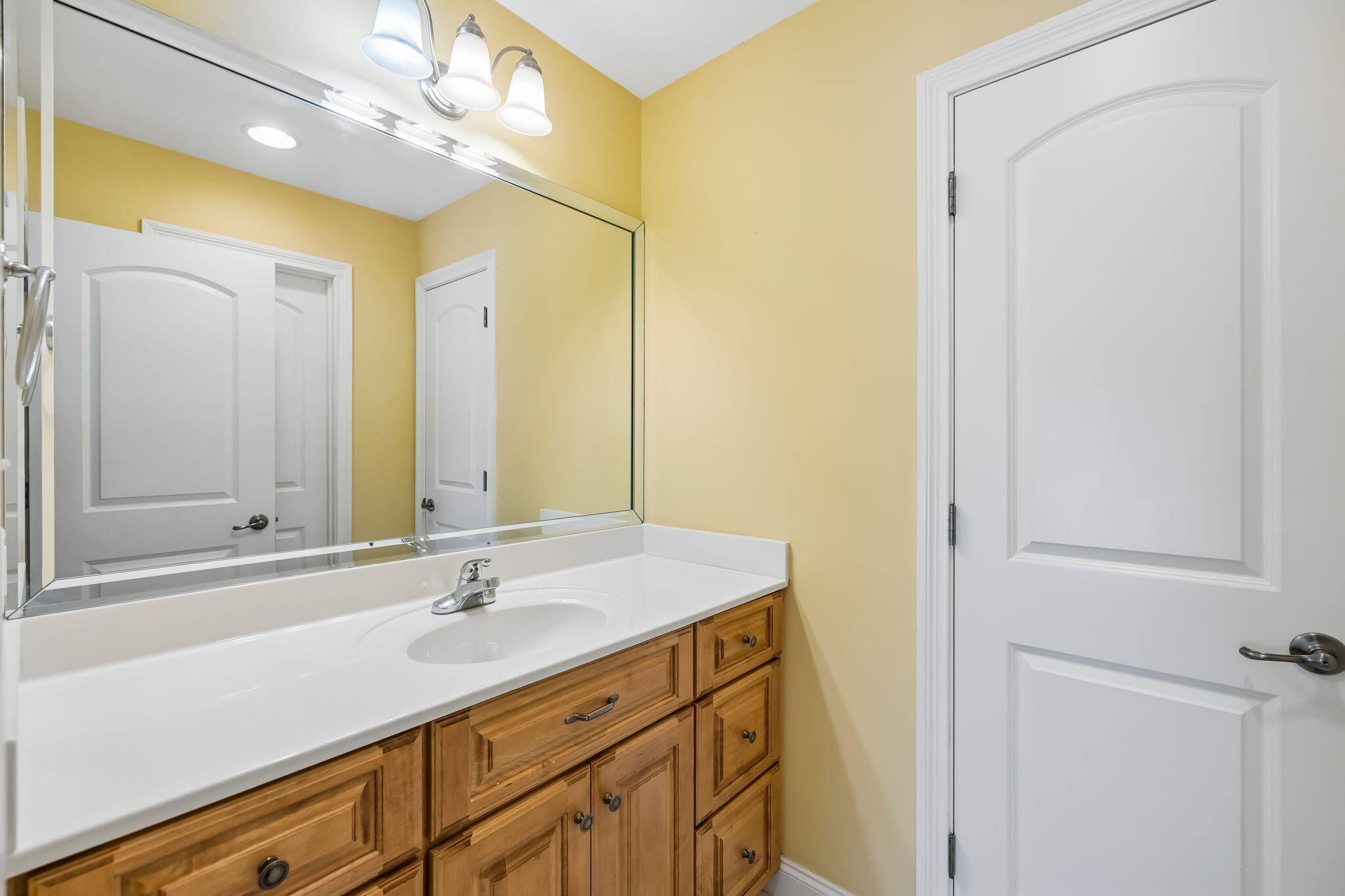 10421 Laurel Pointe Lane