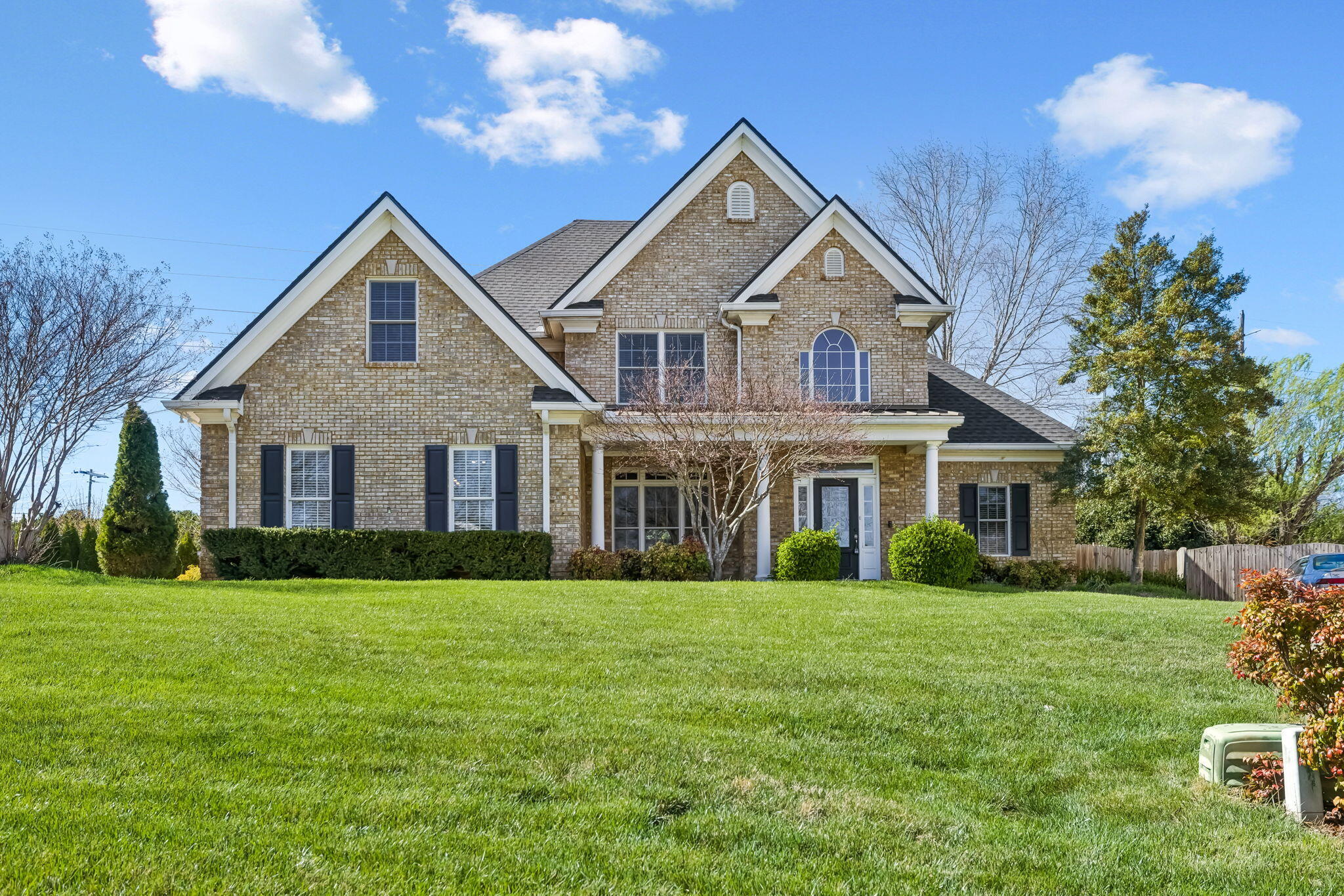 10421 Laurel Pointe Lane