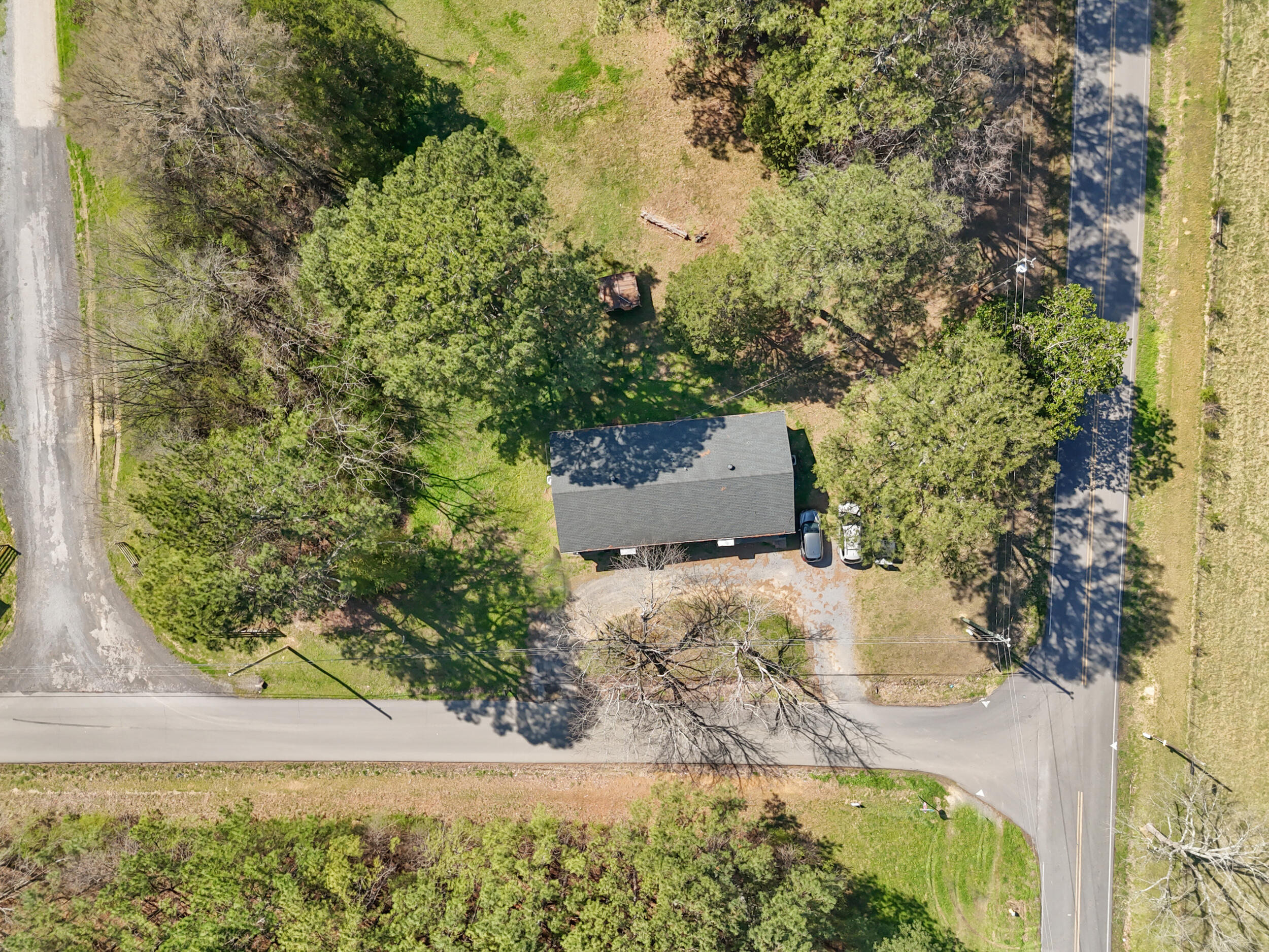 3943 Tom Manis Road NE