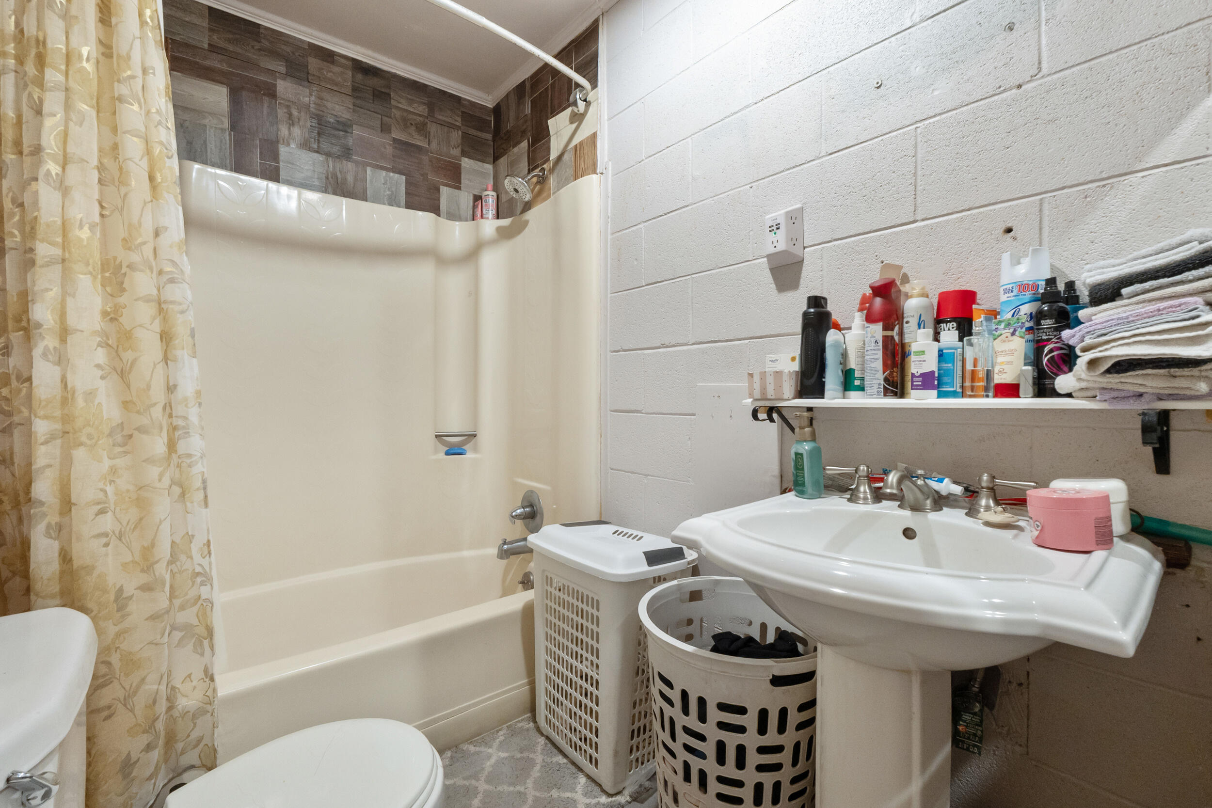 3943 Tom Manis Road NE