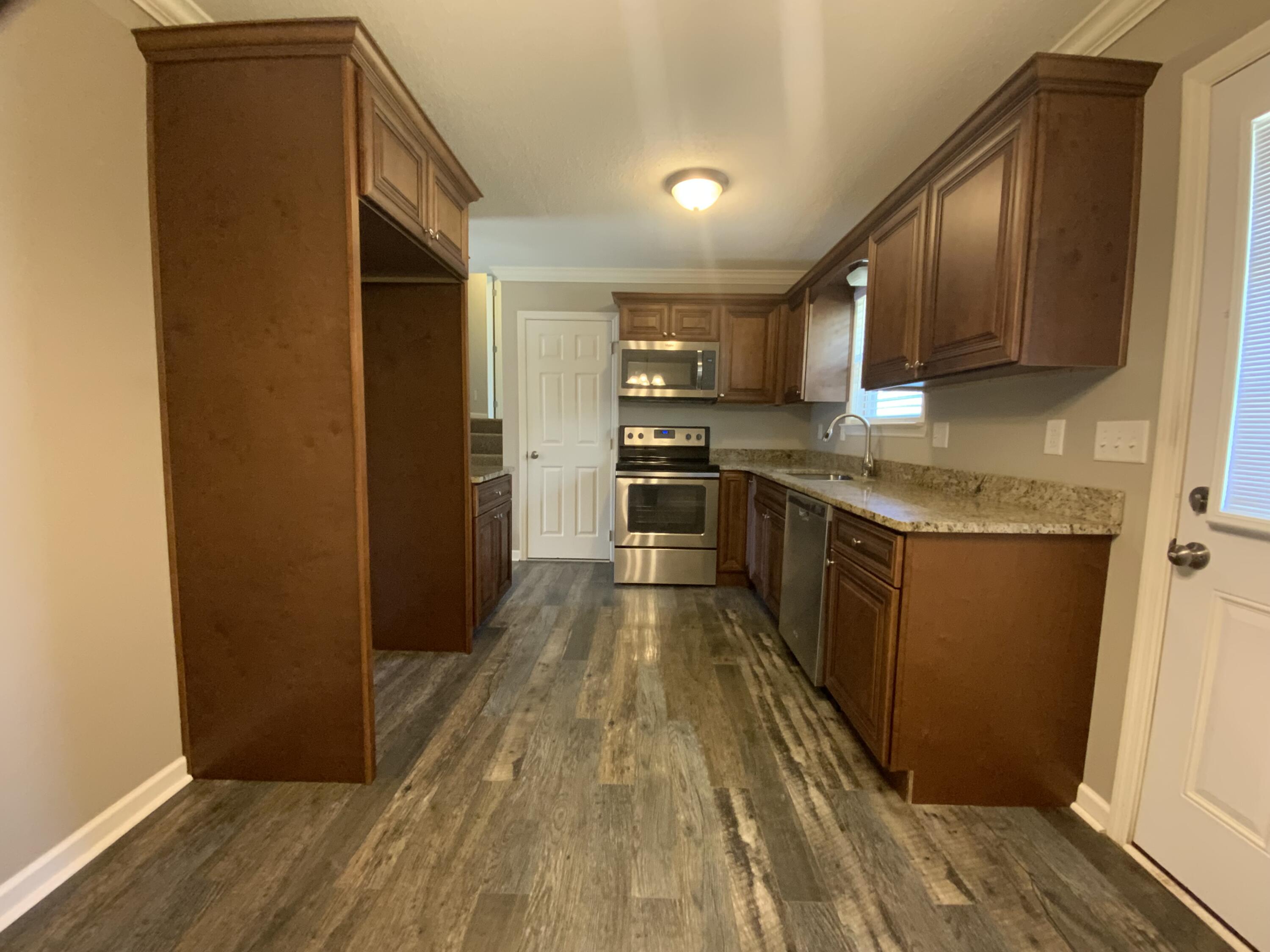 5439 Long Hollow Road