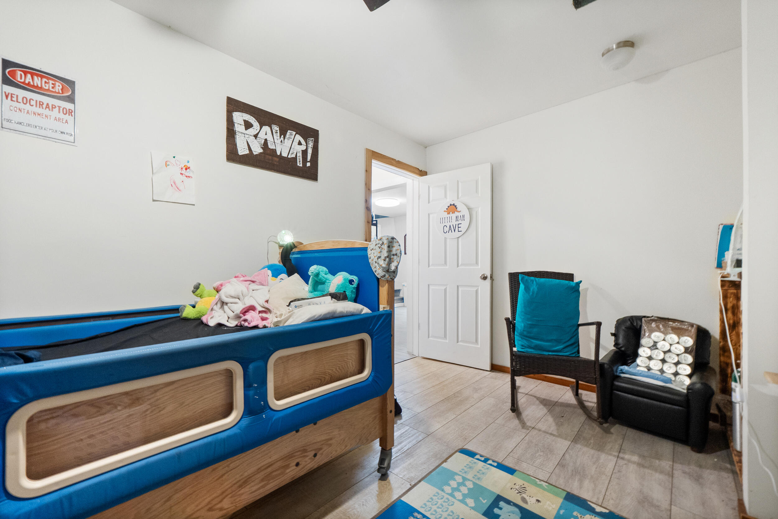 211 Lakeview Drive SE