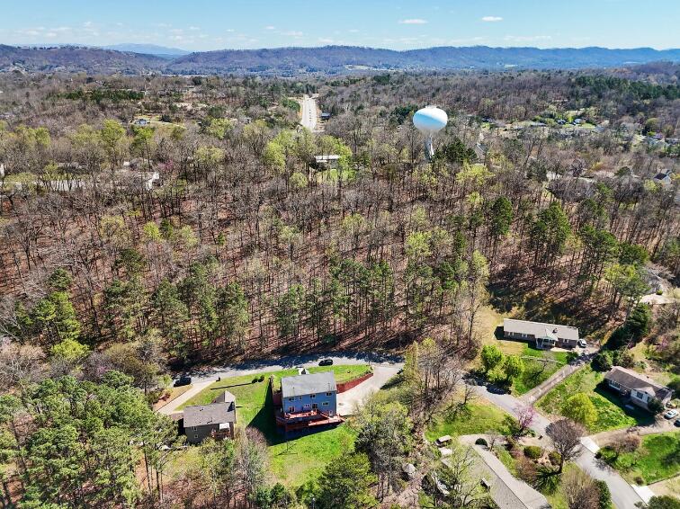 1720 Spring View Lane