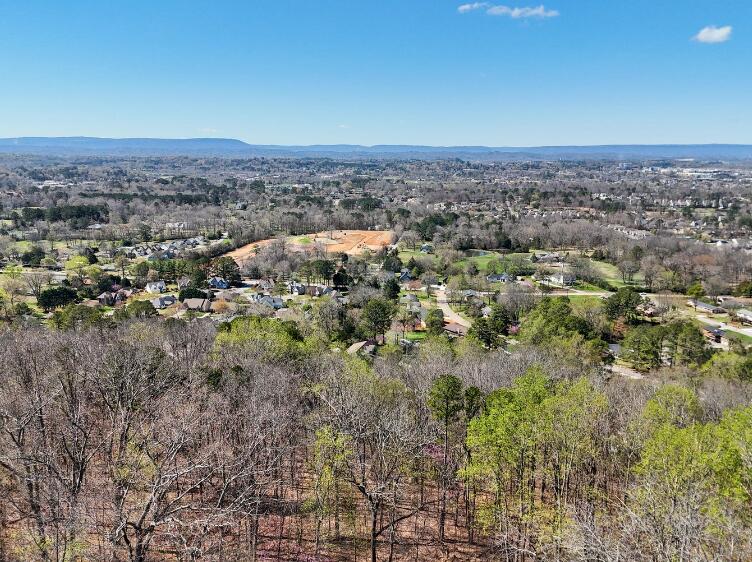 1720 Spring View Lane