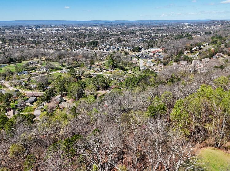 1720 Spring View Lane