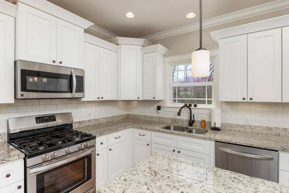 6567 Satjanon Drive