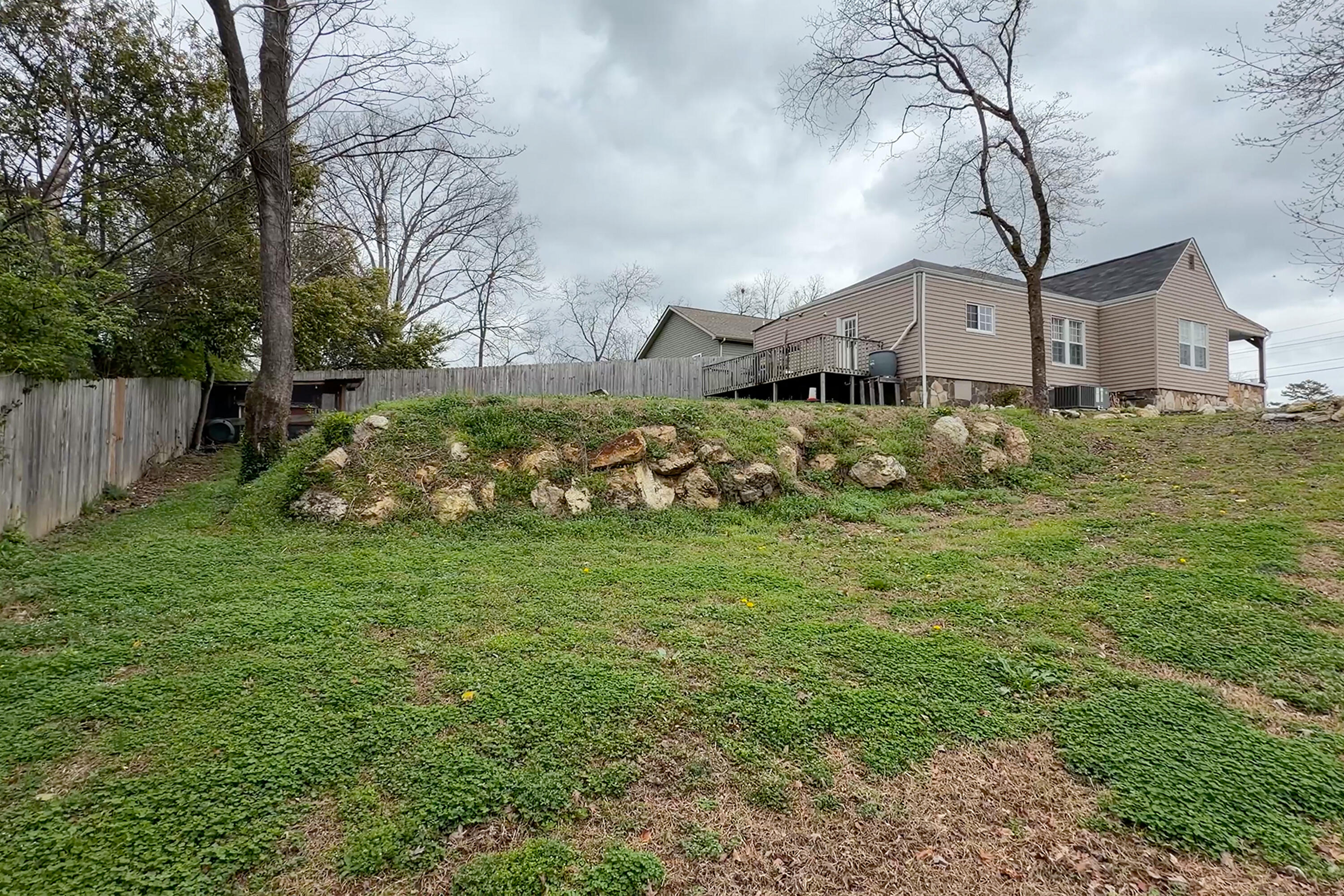 713 Hargraves Avenue