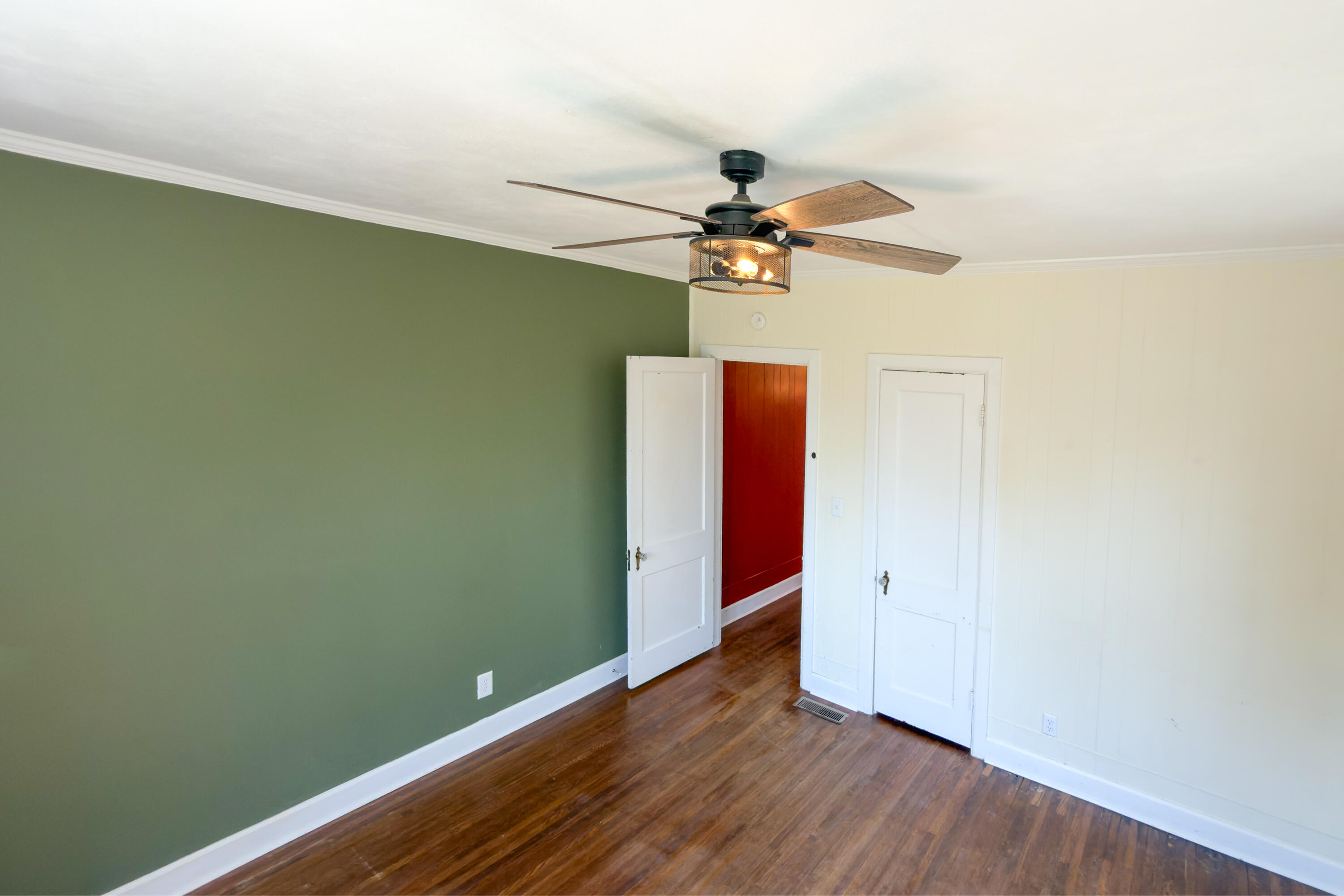 713 Hargraves Avenue