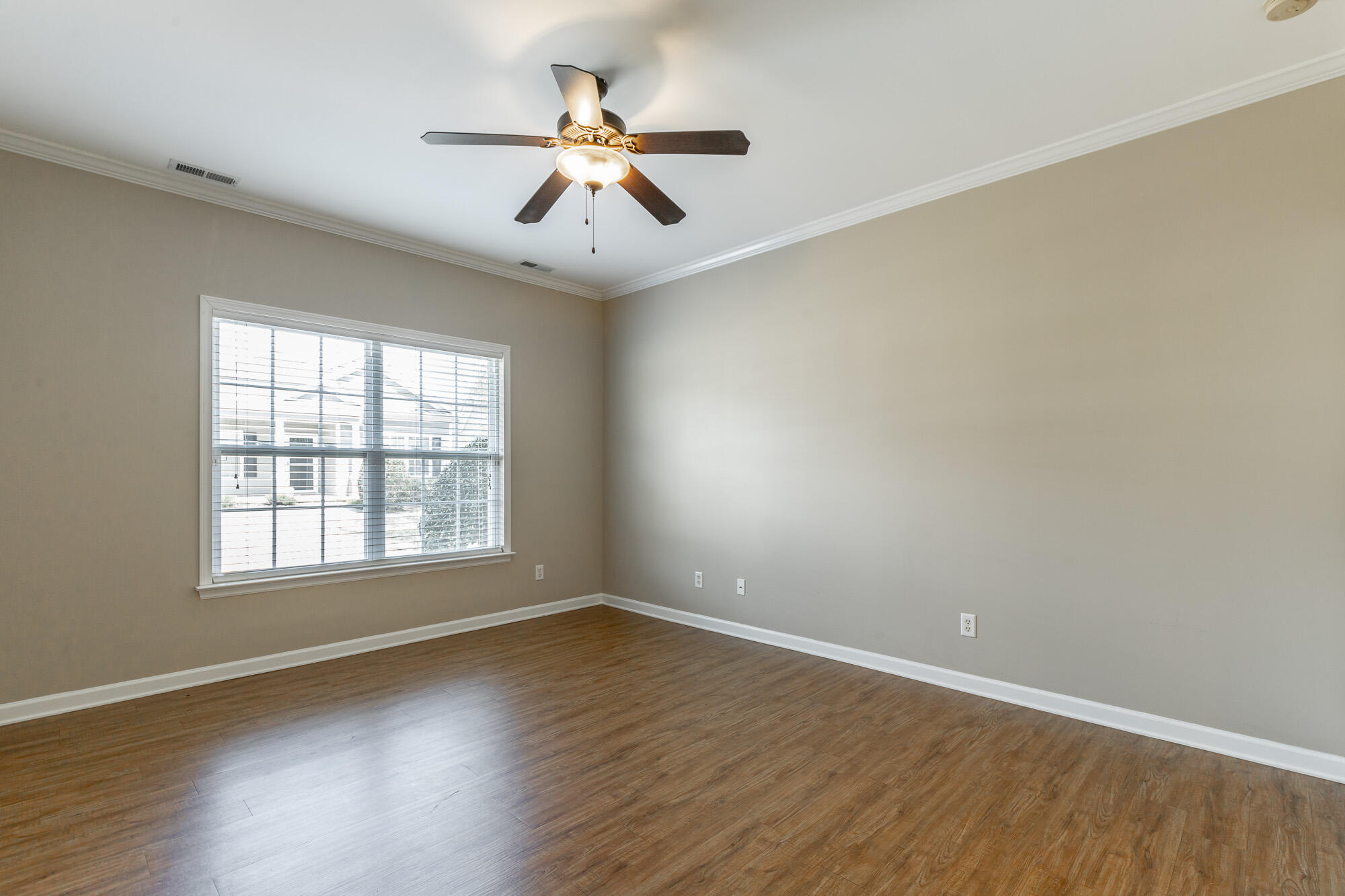 149 Callaway Court, 639