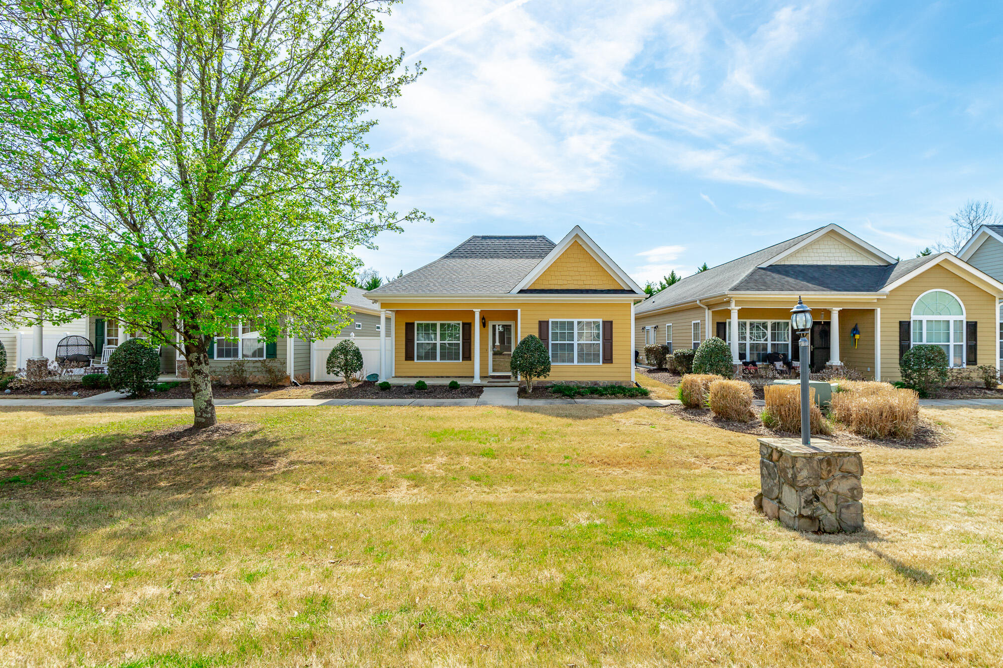 149 Callaway Court, 639