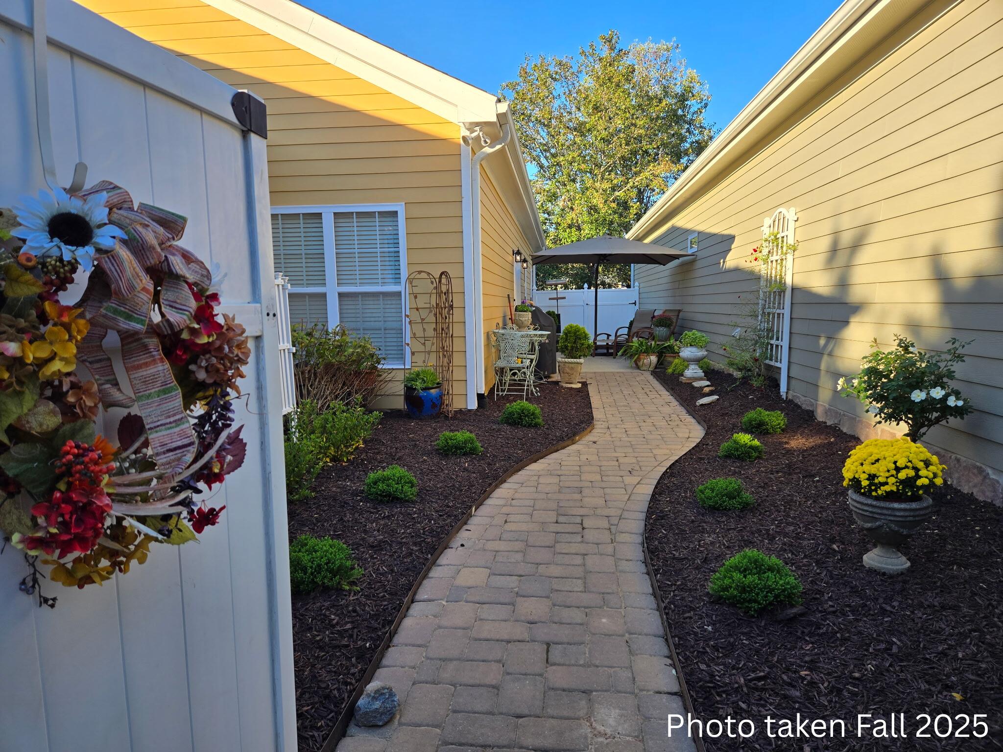 149 Callaway Court, 639