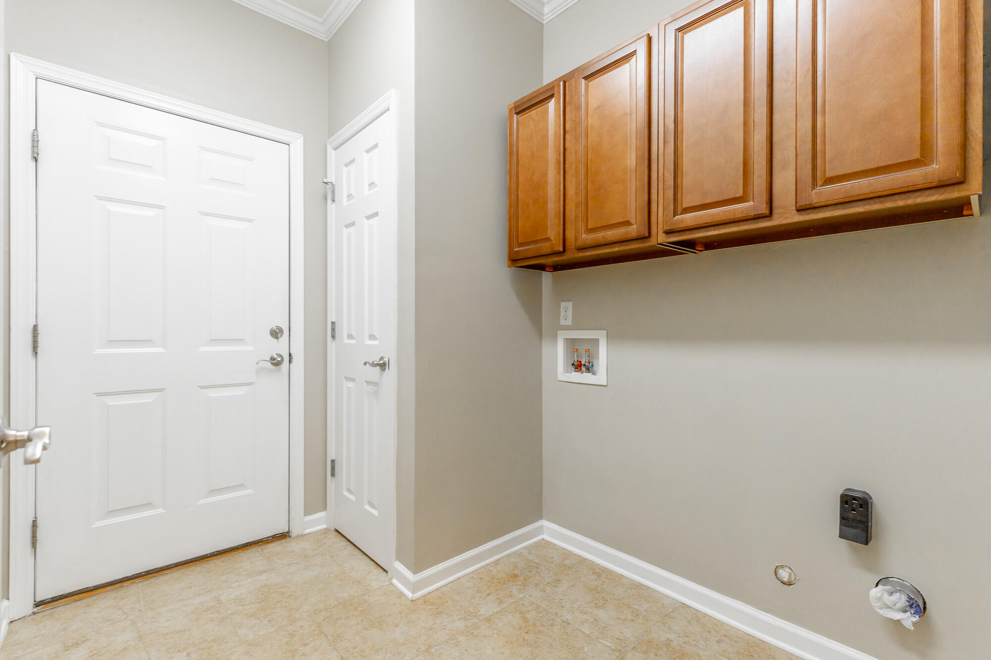 149 Callaway Court, 639