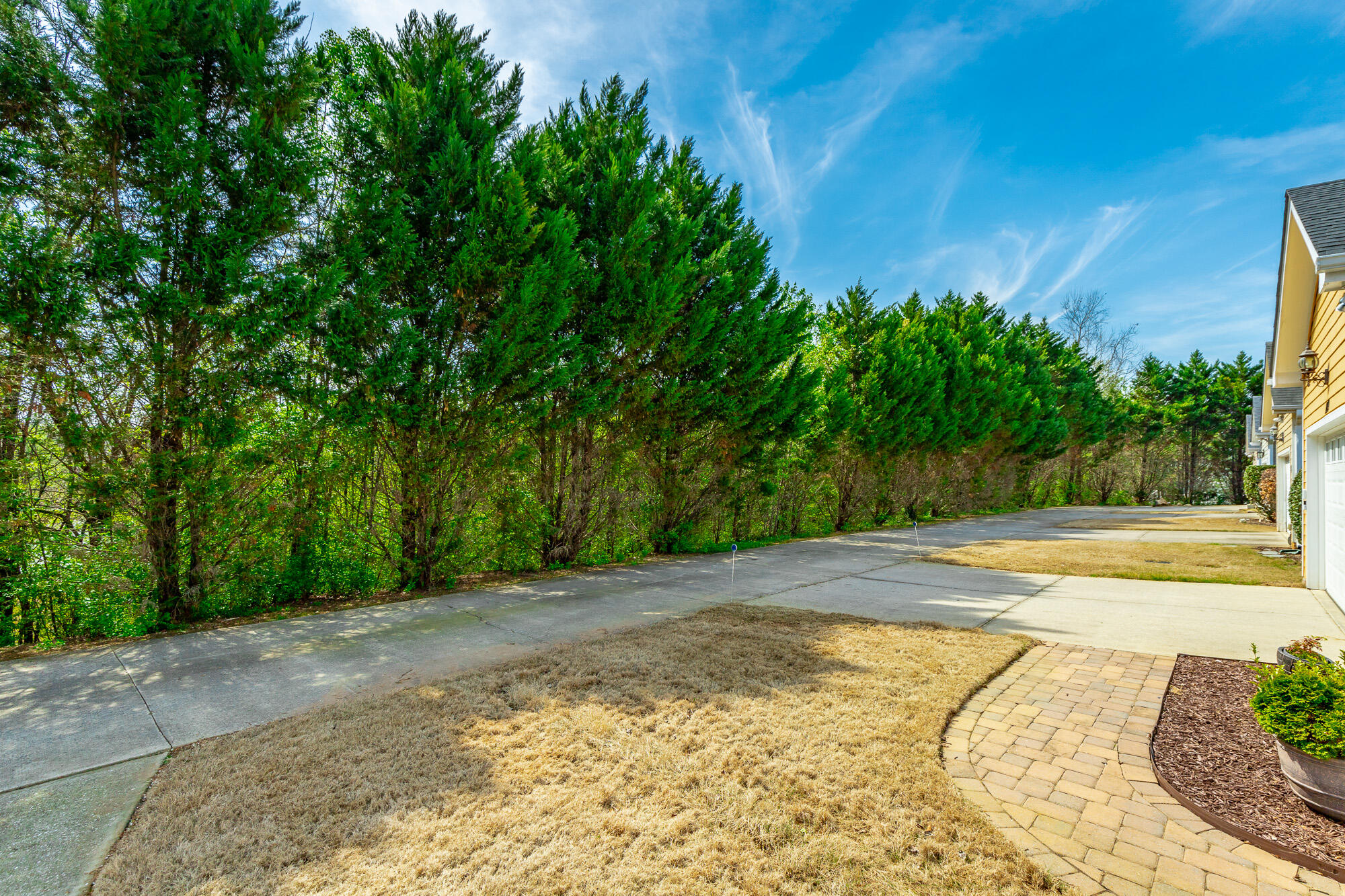 149 Callaway Court, 639
