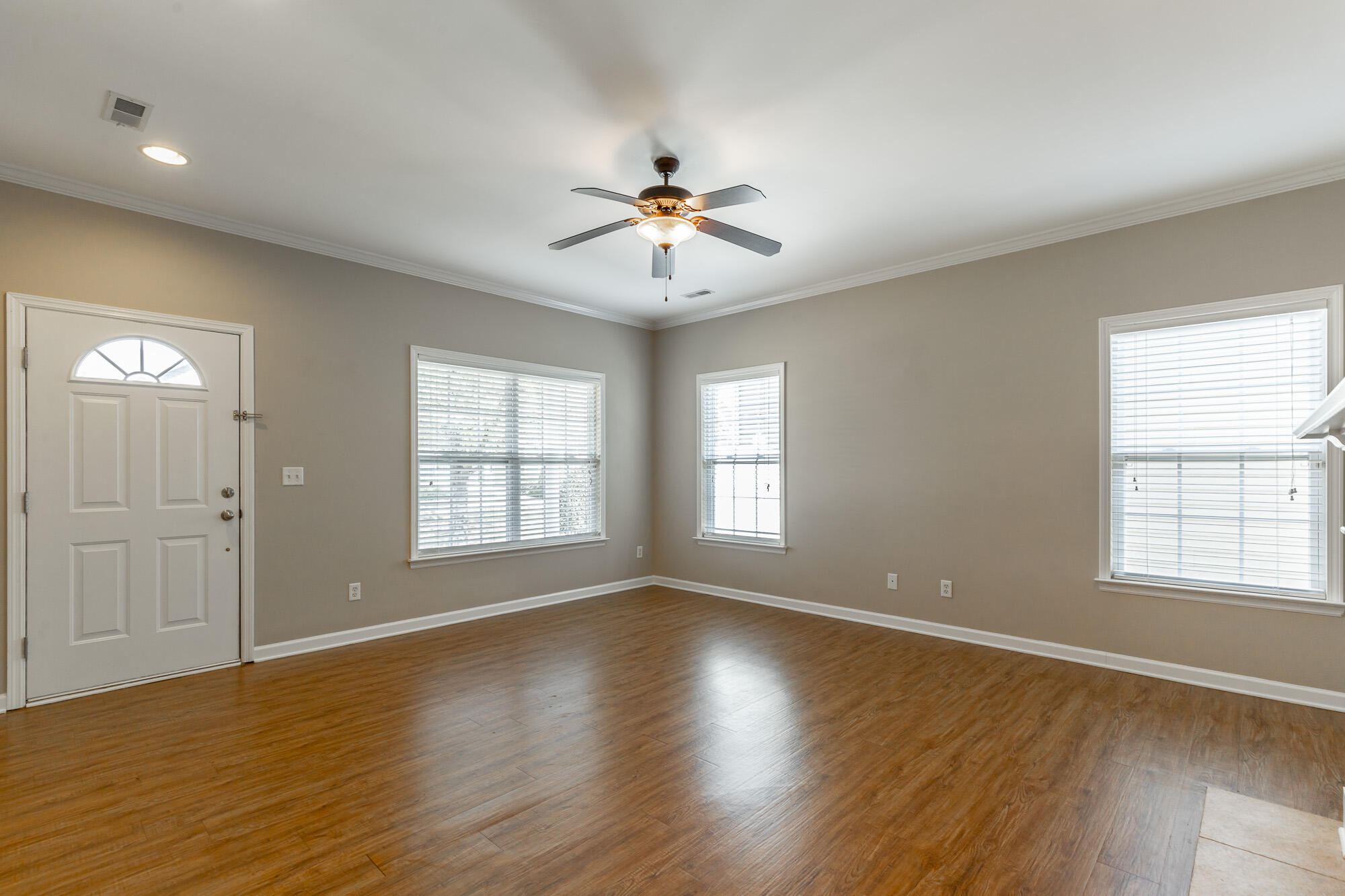 149 Callaway Court, 639