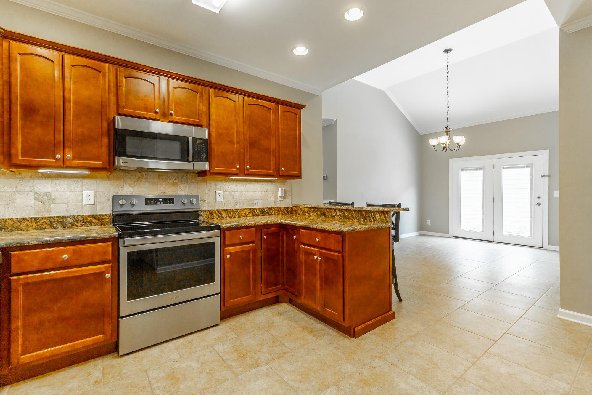 149 Callaway Court, 639