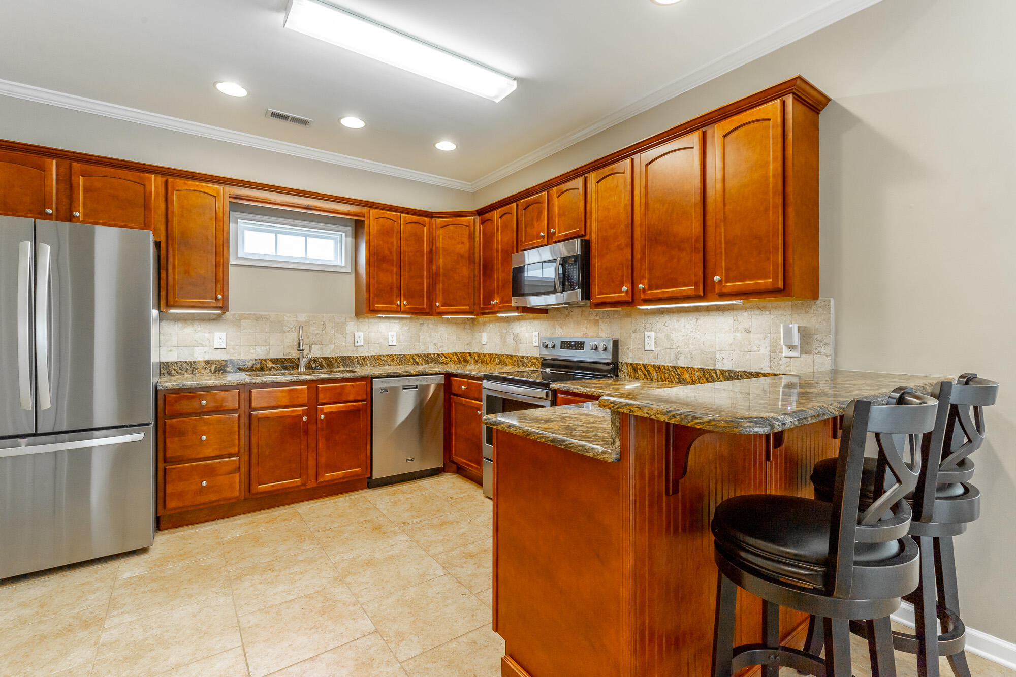 149 Callaway Court, 639