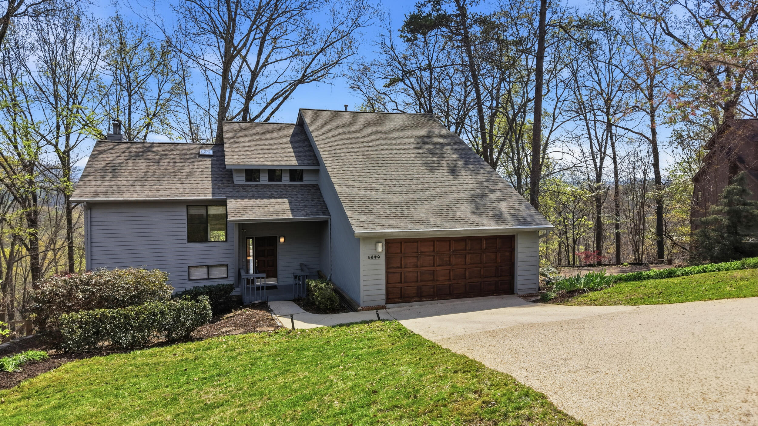 6840 Hampton Wood Circle